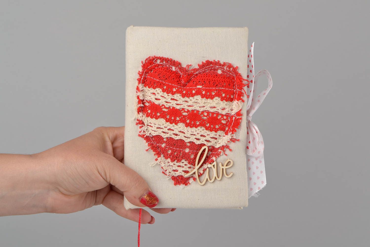 Cuaderno de notas artesanal con tapa de tela con corazón rojo hermoso 90 páginas foto 2