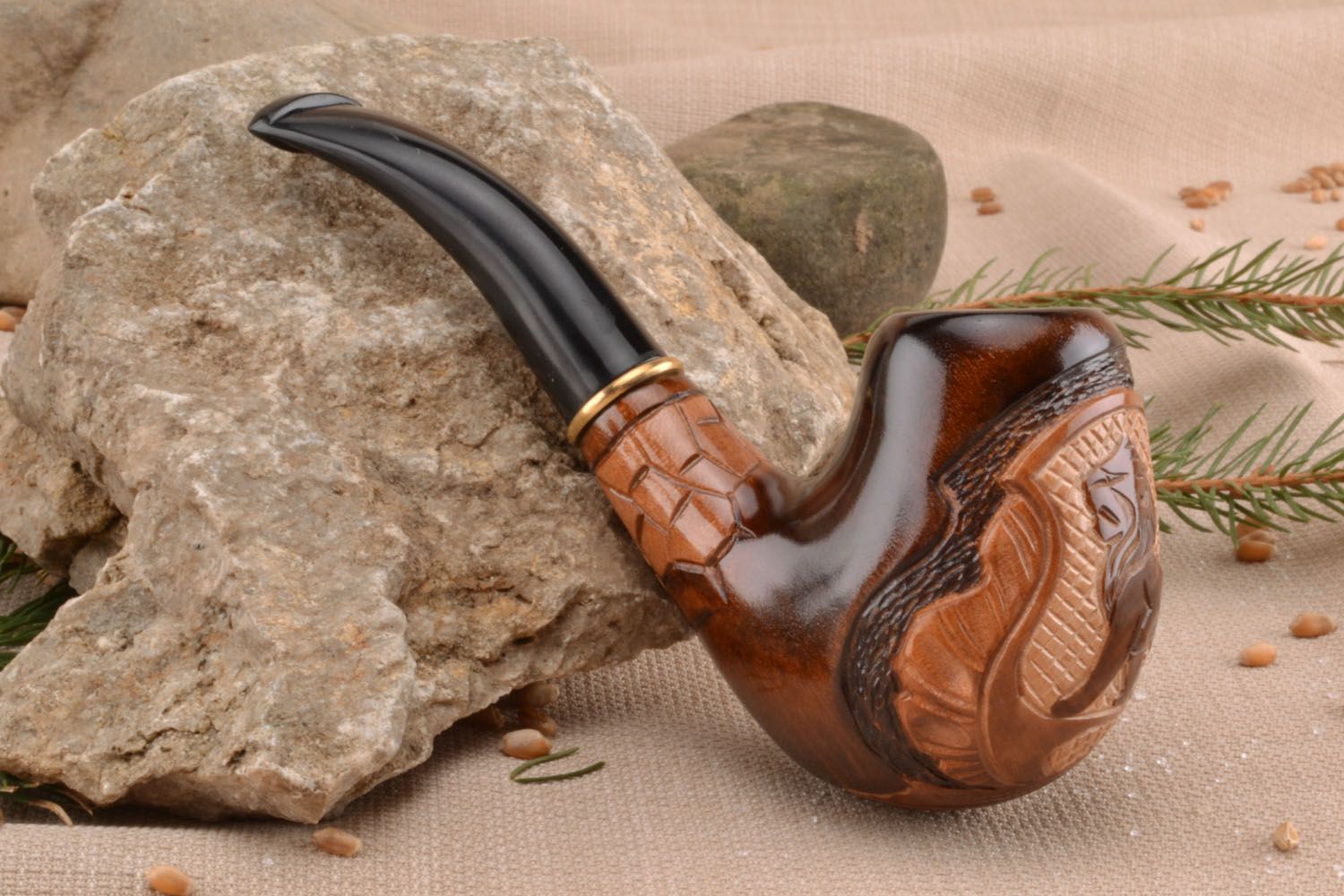 Carved pipe for decorative use only photo 1
