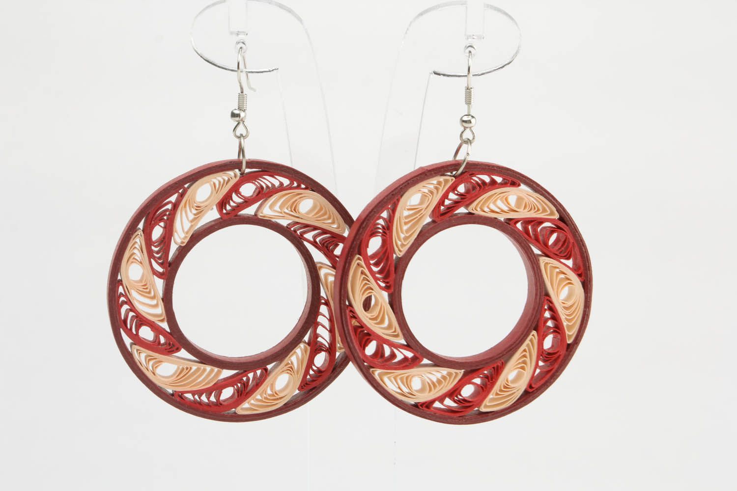 Claret paper round earrings photo 5
