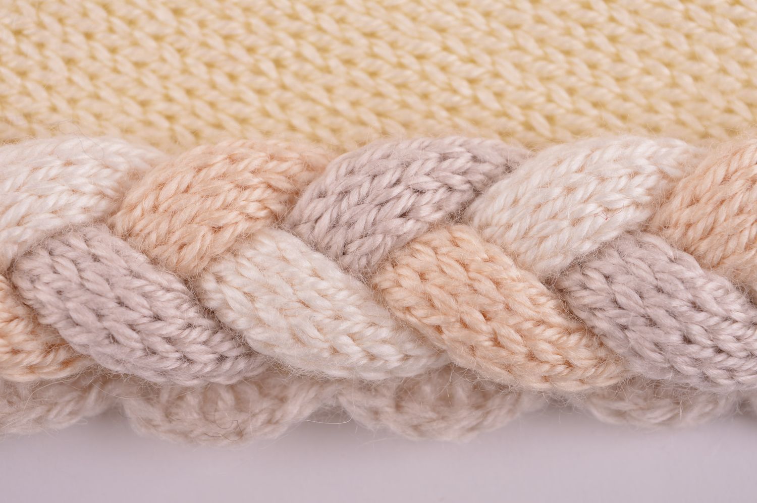 Handgefertigt Schal für Damen Schal aus Wolle Accessoires für Frauen in Beige foto 4