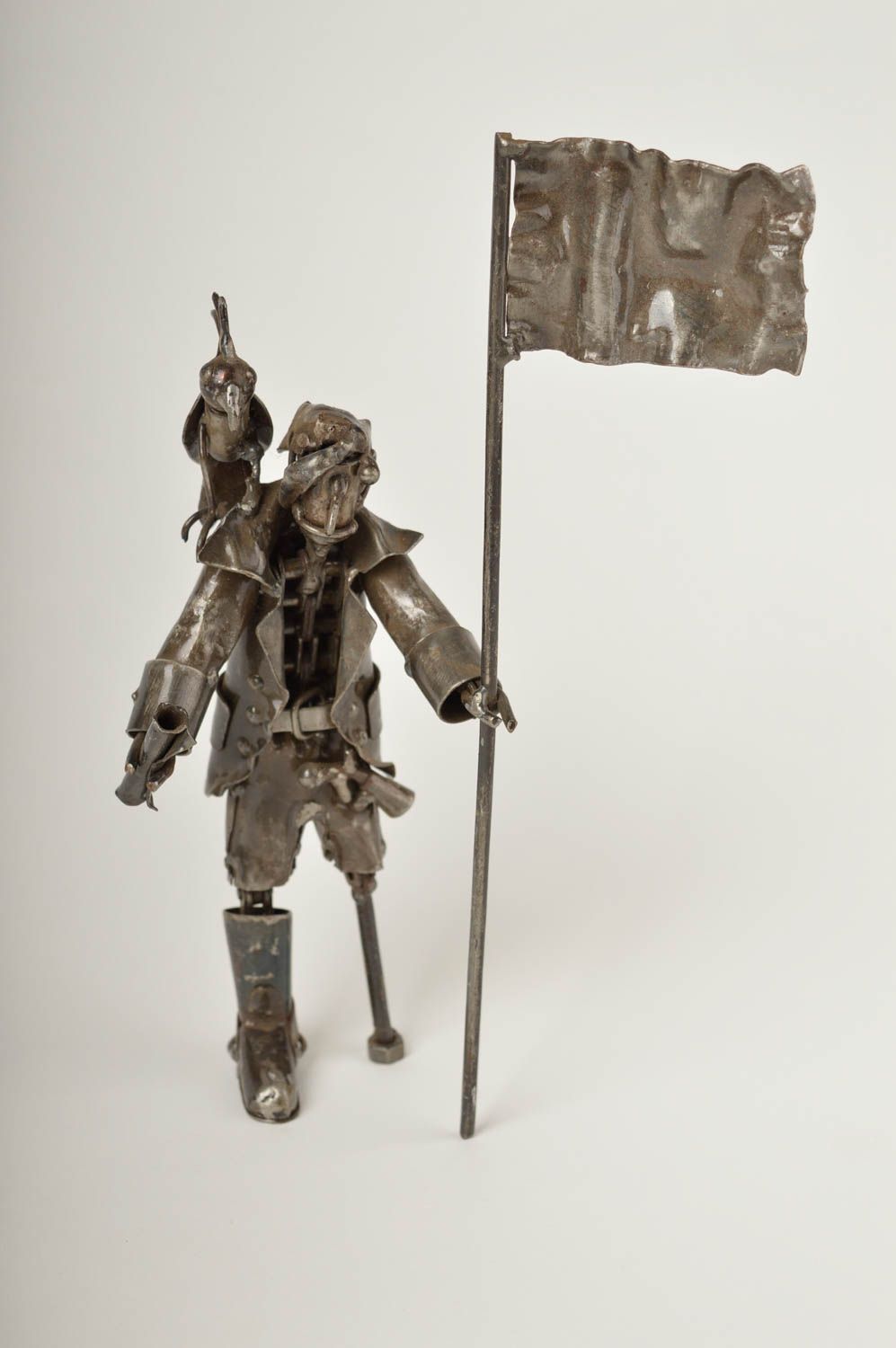 Figura de metal artesanal objeto de decoración regalo original para niño Pirata  foto 2