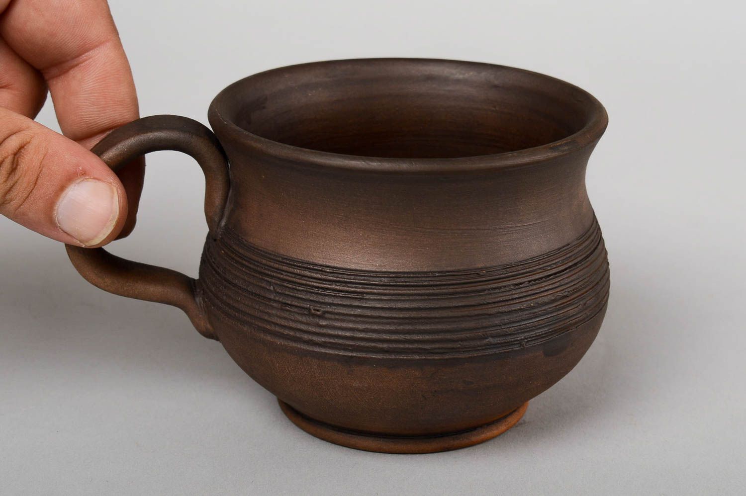 Taza original hecha a mano de arcilla vasija de barro utensilio de cocina foto 5