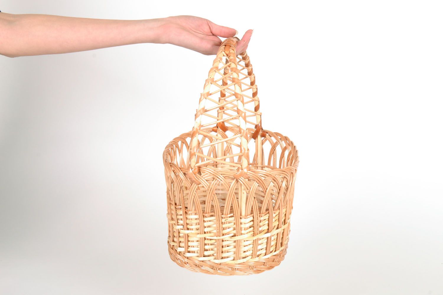 Basket with handle photo 5
