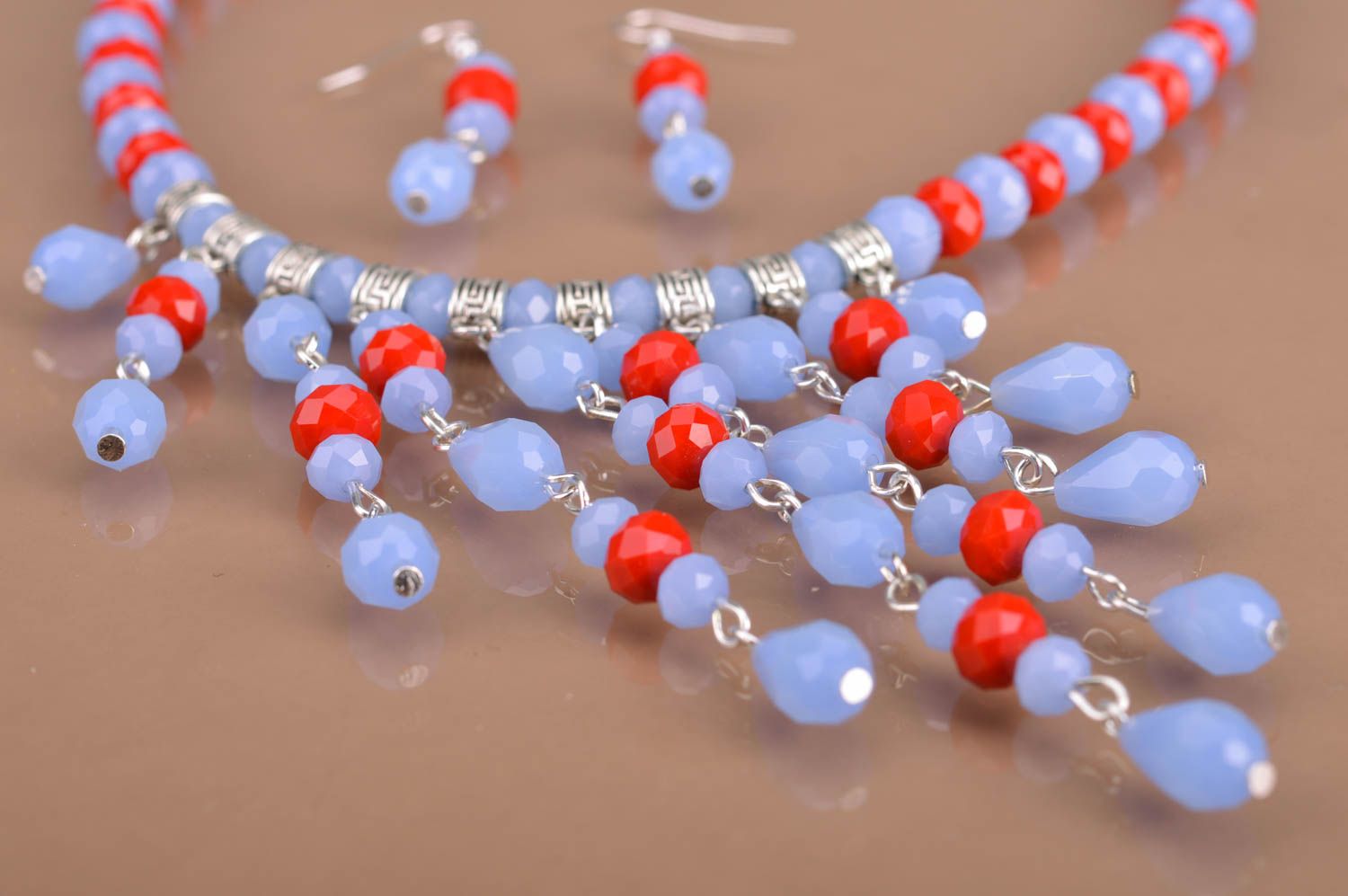 Designer Schmuckset Collier und Ohrringe aus Glaskugeln in Blau und Rot handmade foto 5