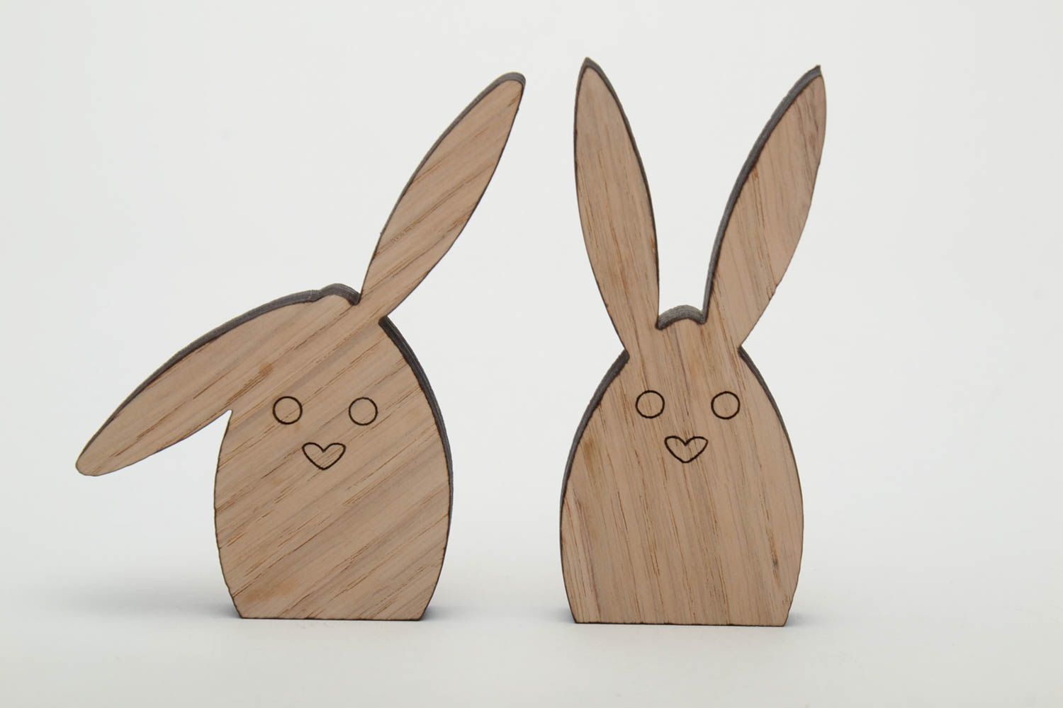 Ensemble de silhouettes en bois lapins faites main à décorer 2 pièces photo 2