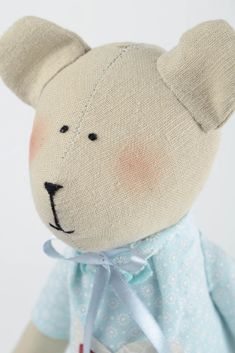 Peluche ours Jouet enfant fait main lin coton blanc en robe Cadeau original photo 3