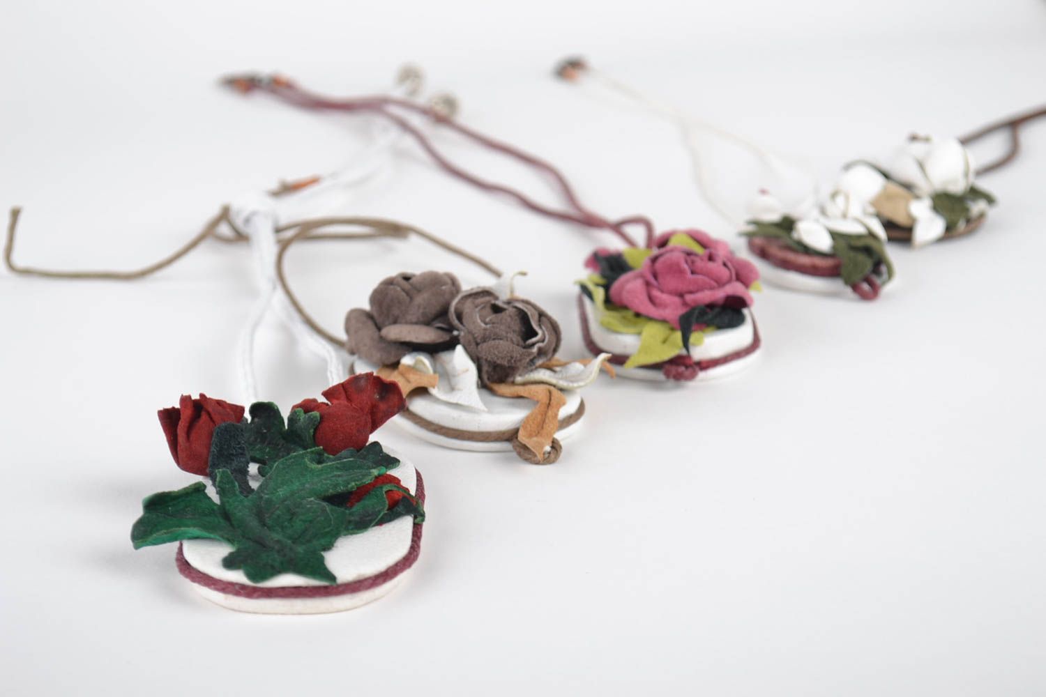 Handmade Anhänger Set Schmuck aus Leder Frauen Accessoires 5 Stück Geschenk foto 2