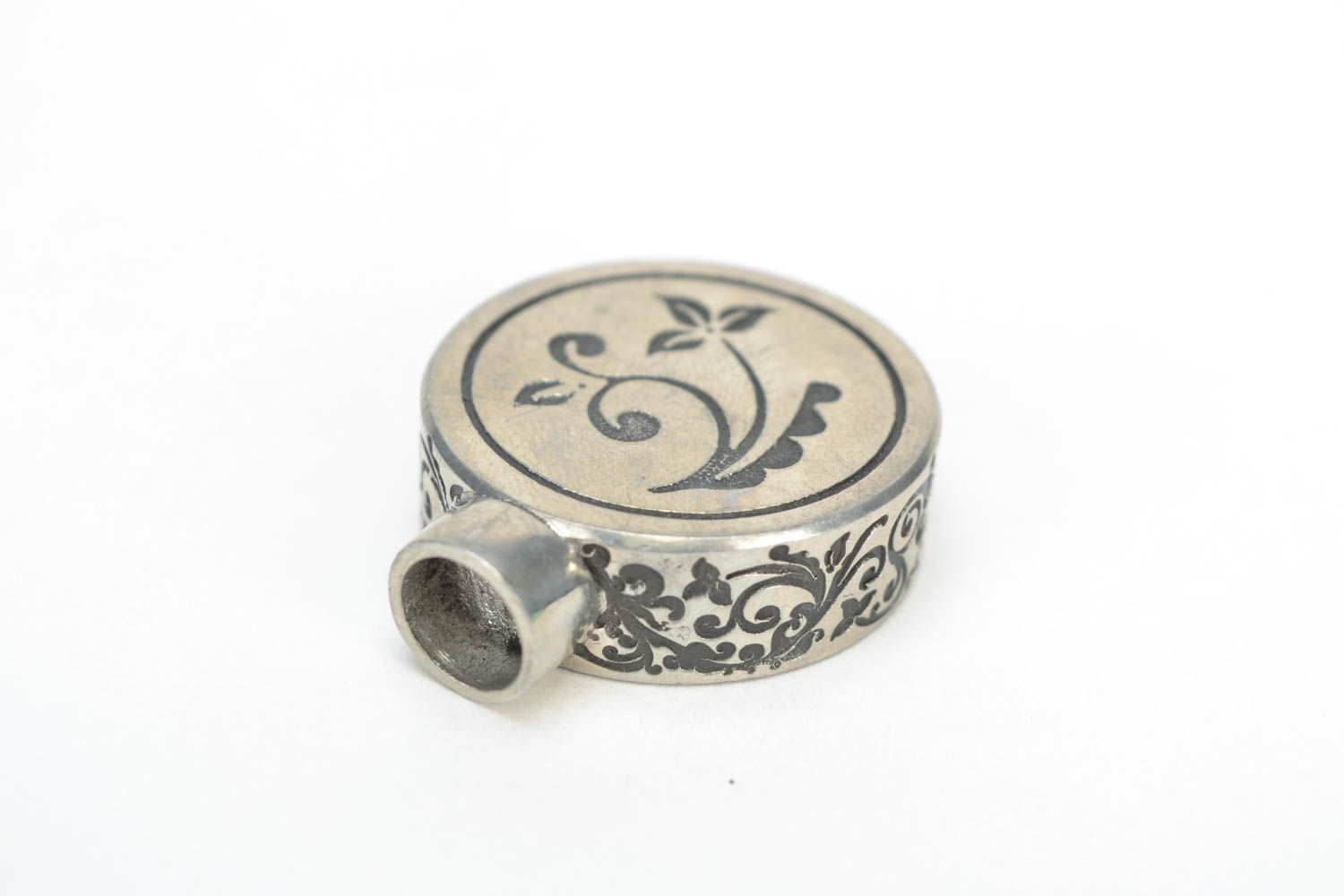 Handmade round metal blank pendant with ornament deep DIY photo 3