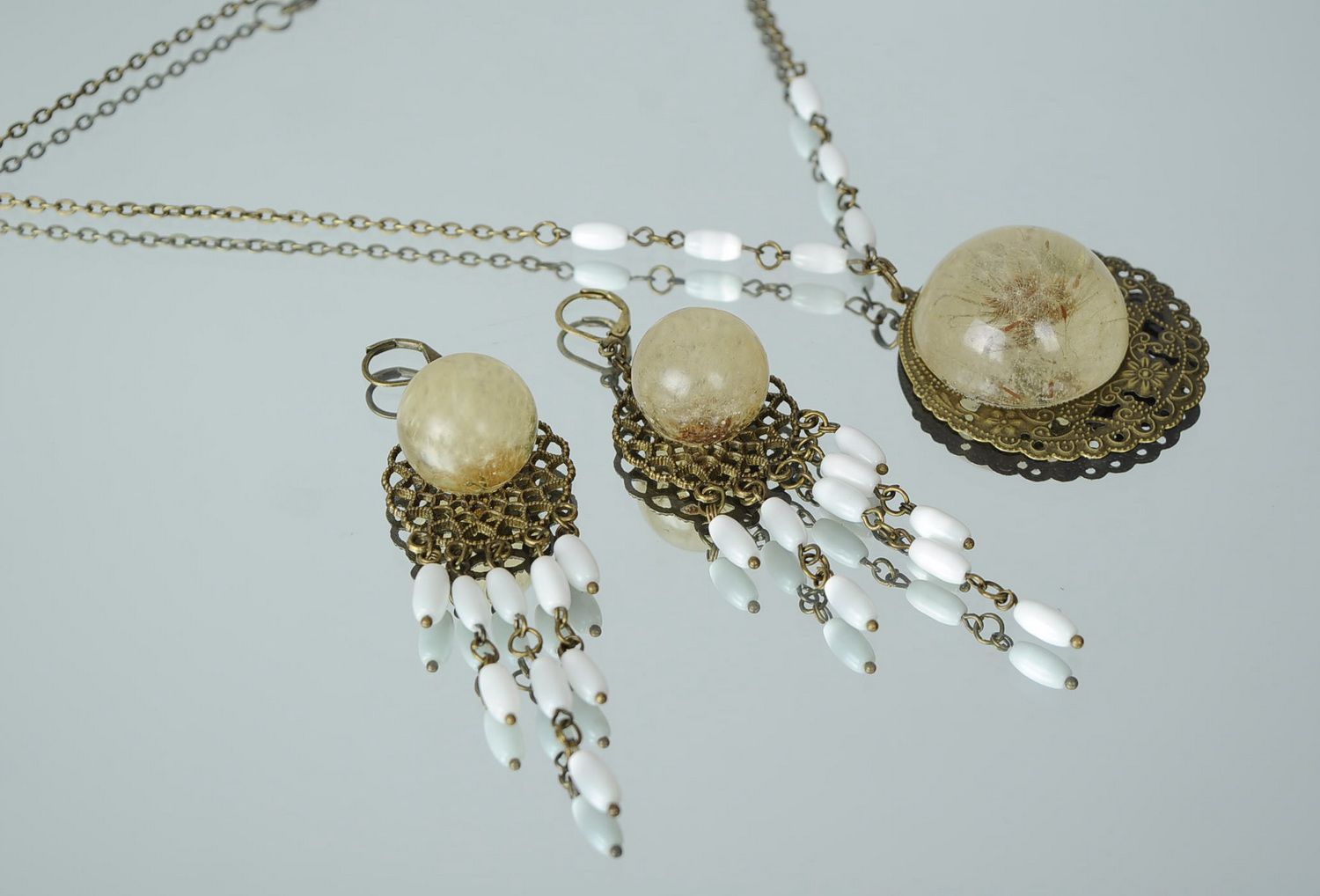Set de joyas vintage con resina epoxi foto 4