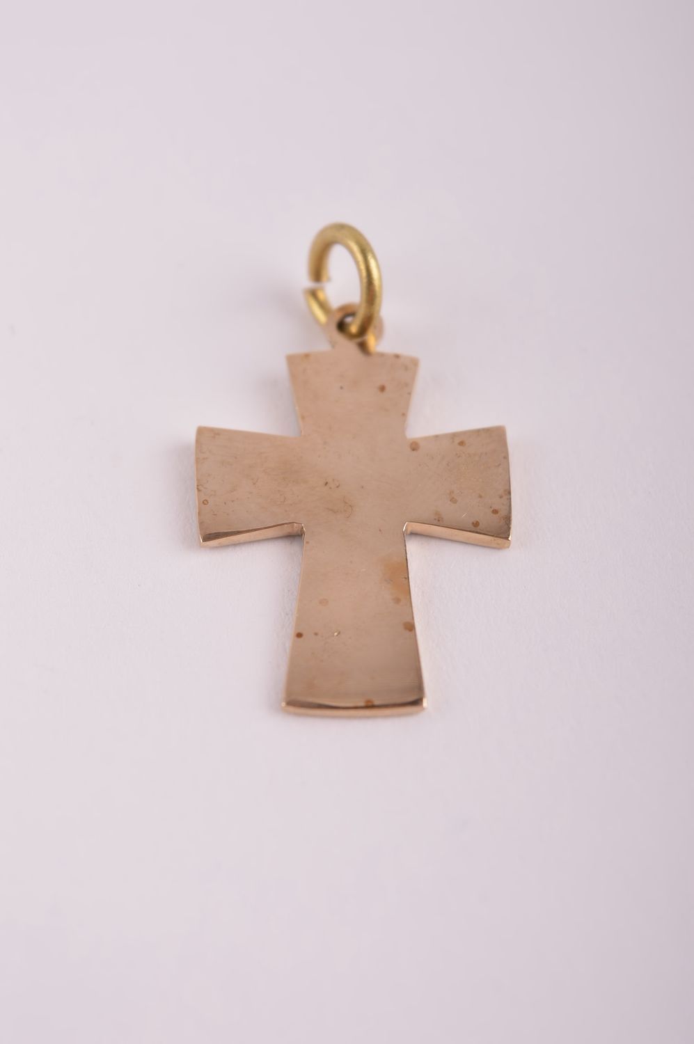 Крестик с камнями handmade подвеска на шею украшение из латуни сиреневый крест фото 3