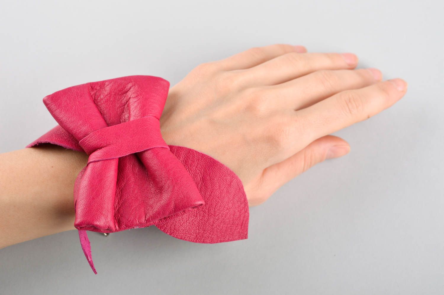 Bracelet noeud rose Bijou fait main en vrai cuir original Cadeau pour femme photo 5