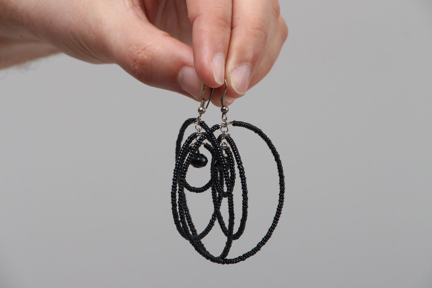 Handmade stylish black dangle earrings with glass beads and seed beads photo 4
