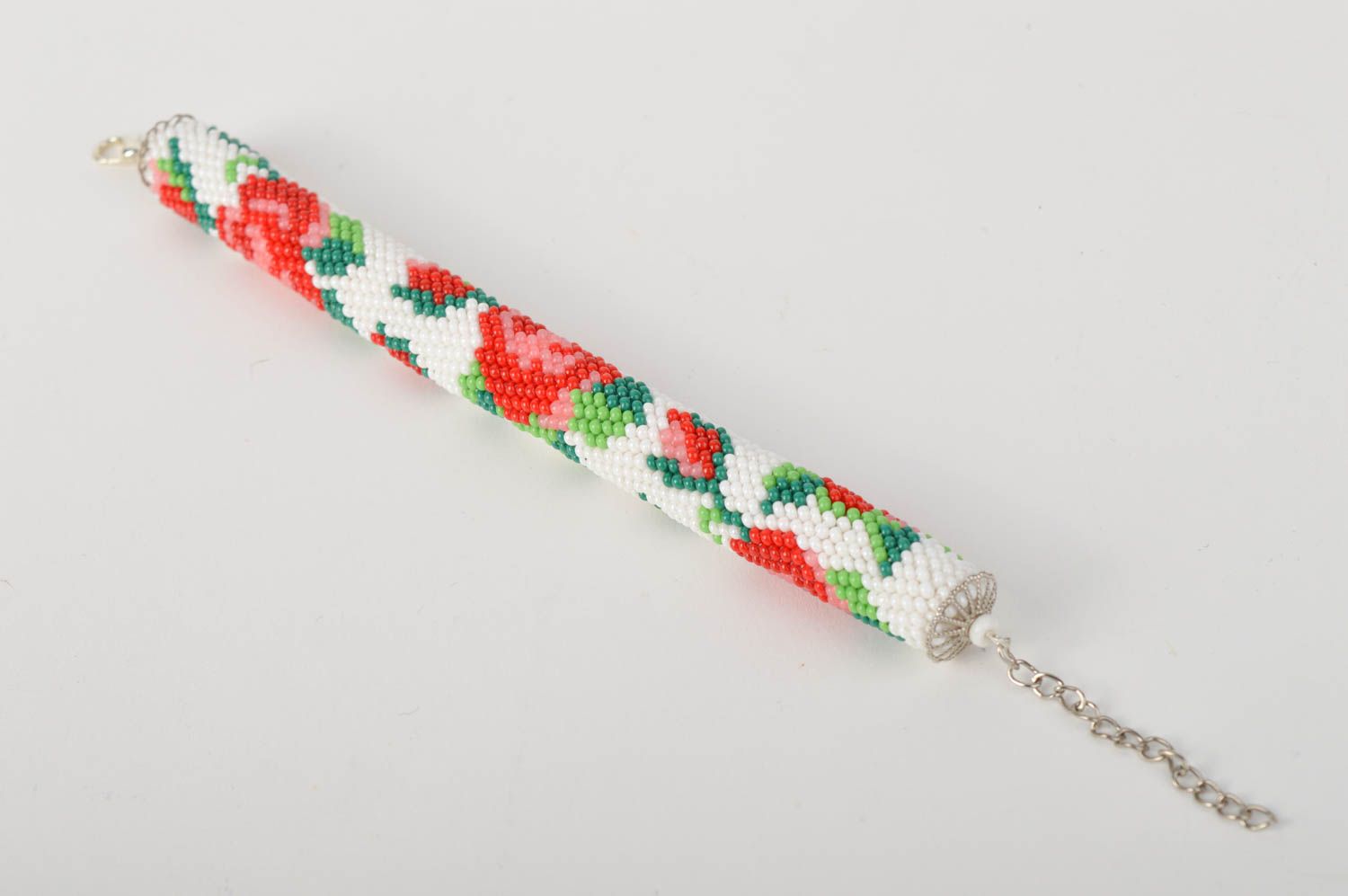 Handmade beaded cord bracelet roses in red, green, and white colors for women and girls photo 3