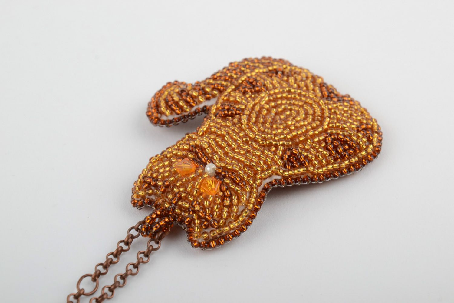 Handmade designer beaded neck pendant on long chain in the shape of cat photo 3