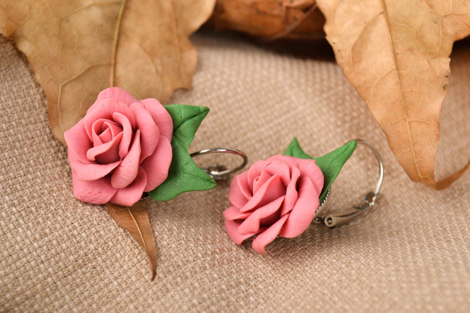 Handmade ausgefallener Ohrschmuck Porzellan Schmuck Ohrringe für Damen Rosen foto 1