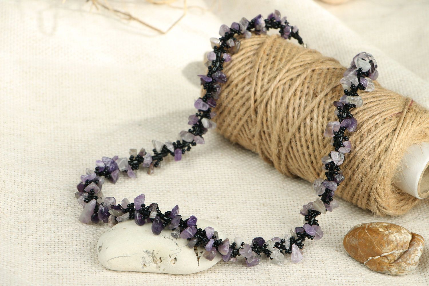 Necklace made of beads and amethyst photo 1