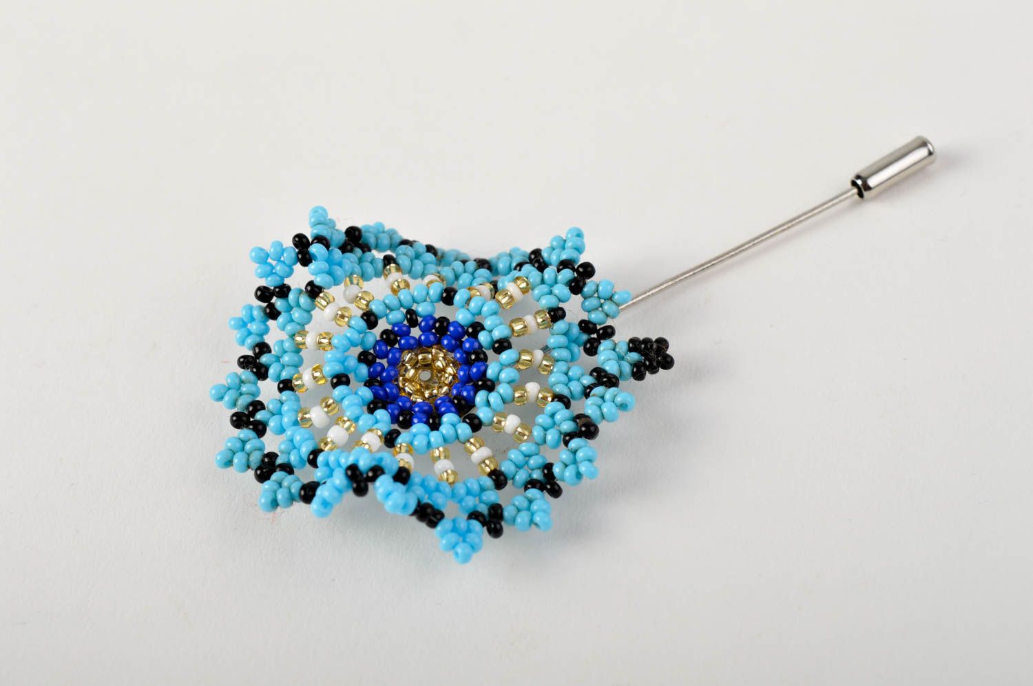 Beautiful handmade beaded brooch pin flower brooch jewelry beadwork ideas photo 2