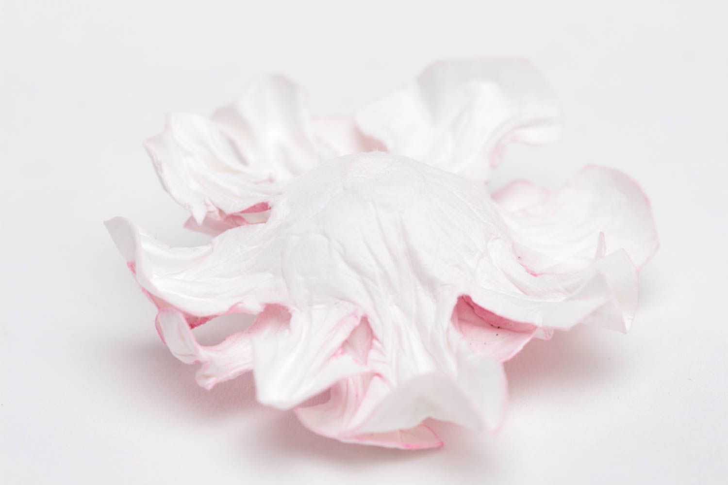 Fleur en papier pour scrapbooking faite main décorative peinte couleur rose pale photo 4