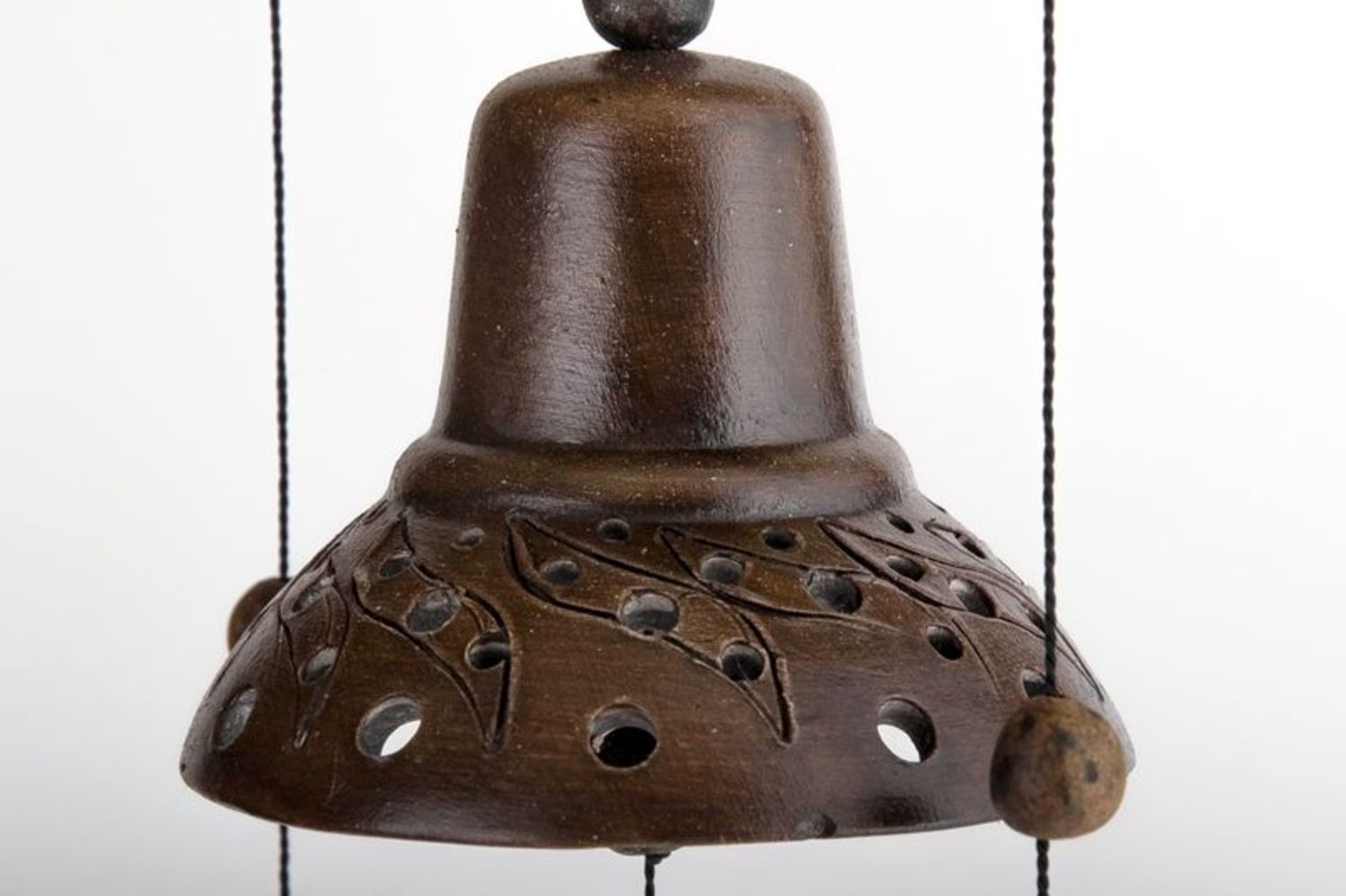 Ceramic bells of different sizes photo 3