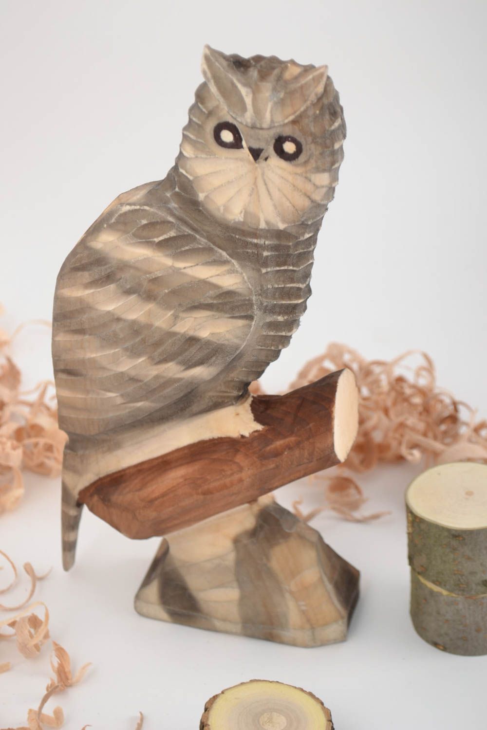 Handmade large designer carved wooden figurine of owl for table decoration photo 1