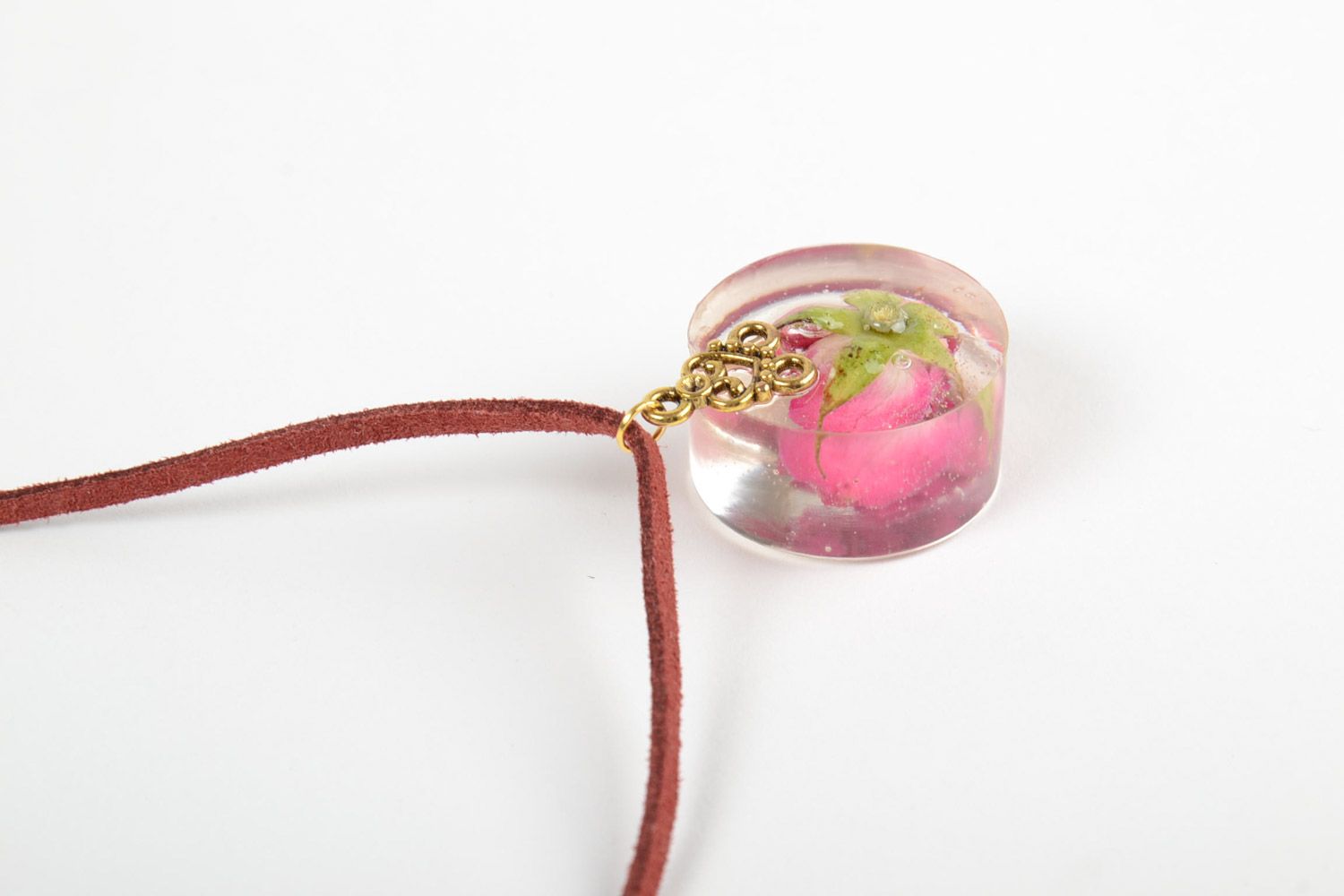 Beautiful handmade pendant on suede cord with real flowers coated with epoxy photo 4