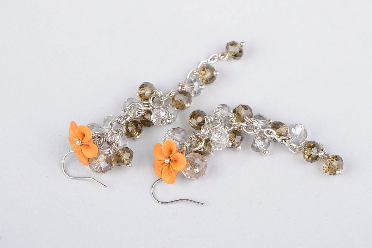Hanging earrings Grey bunch with flower photo 3