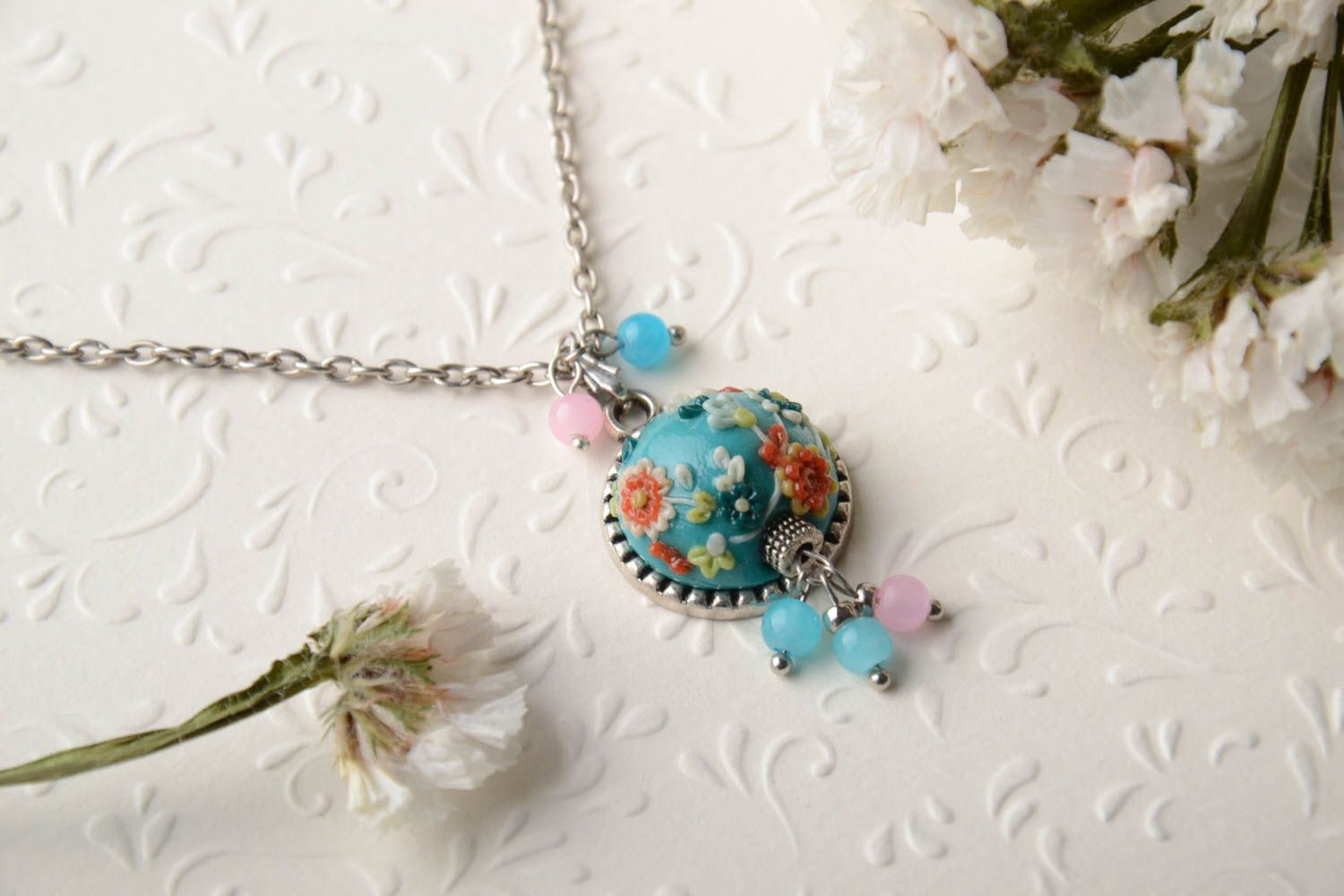 Handmade Polymer Schmuck Accessoires für Frau blauer Blumen Modeschmuck Anhänger foto 1