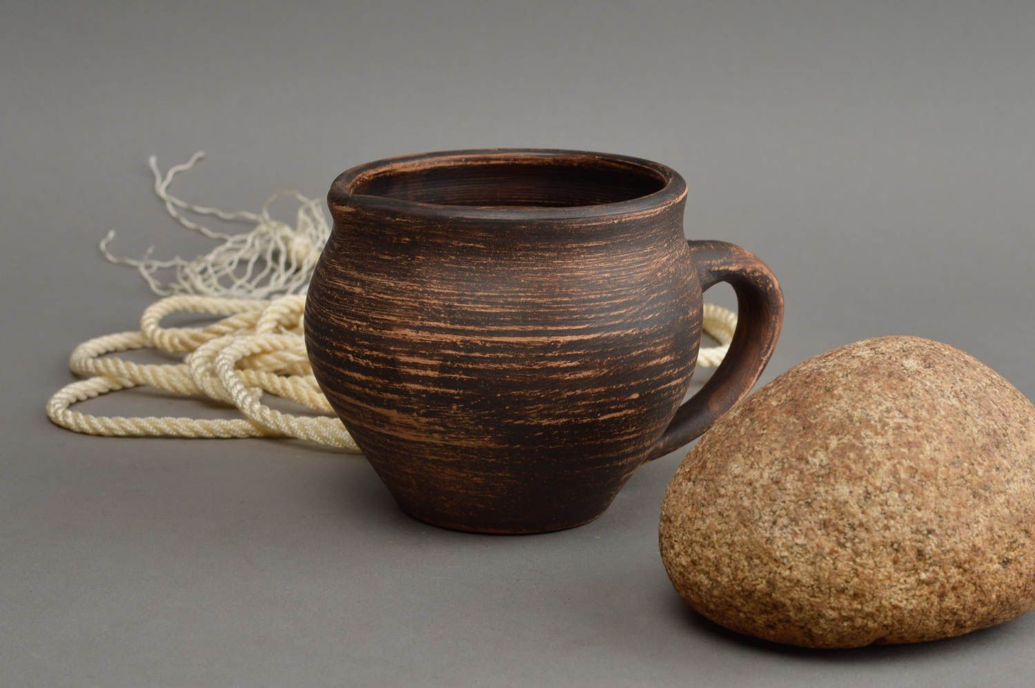Salsera de cerámica artesanal vasija de barro utensilio de cocina original foto 1