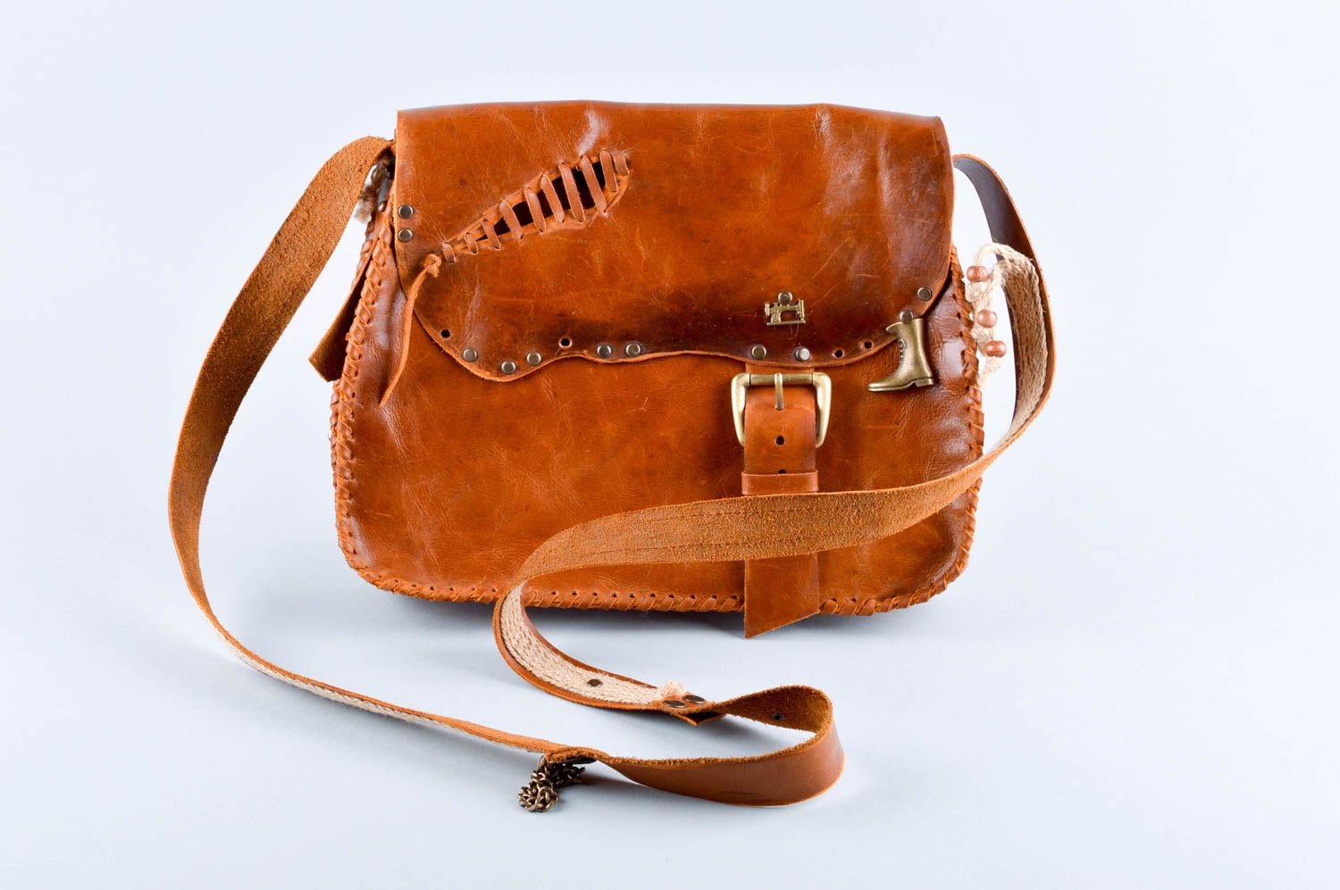 Сумка ручной работы сумка через плечо кожаная сумка светло коричневая красивая фото 2