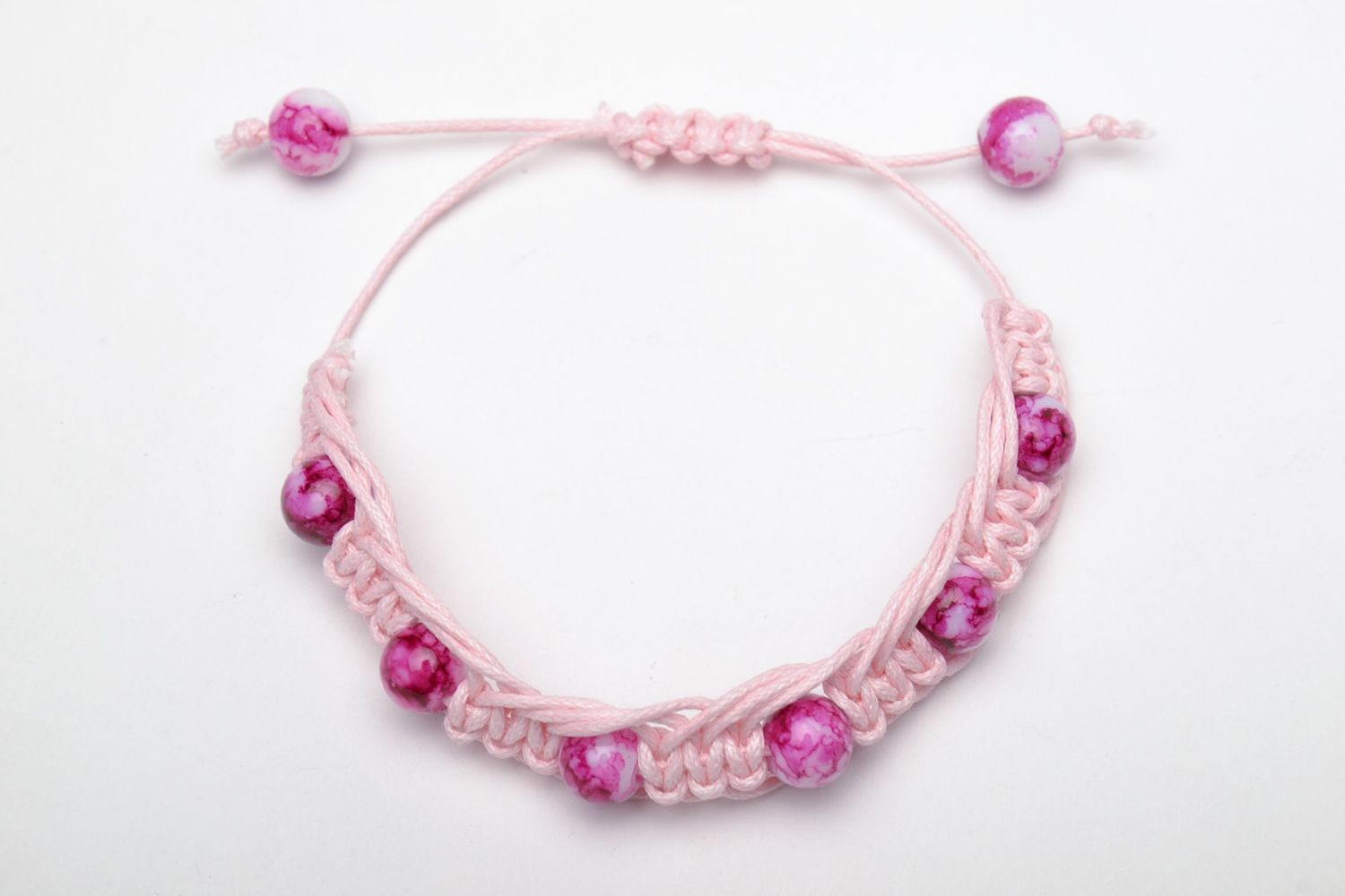 Bracelet en perles en plastique roses et cordelette tressée à la main pour femme photo 2