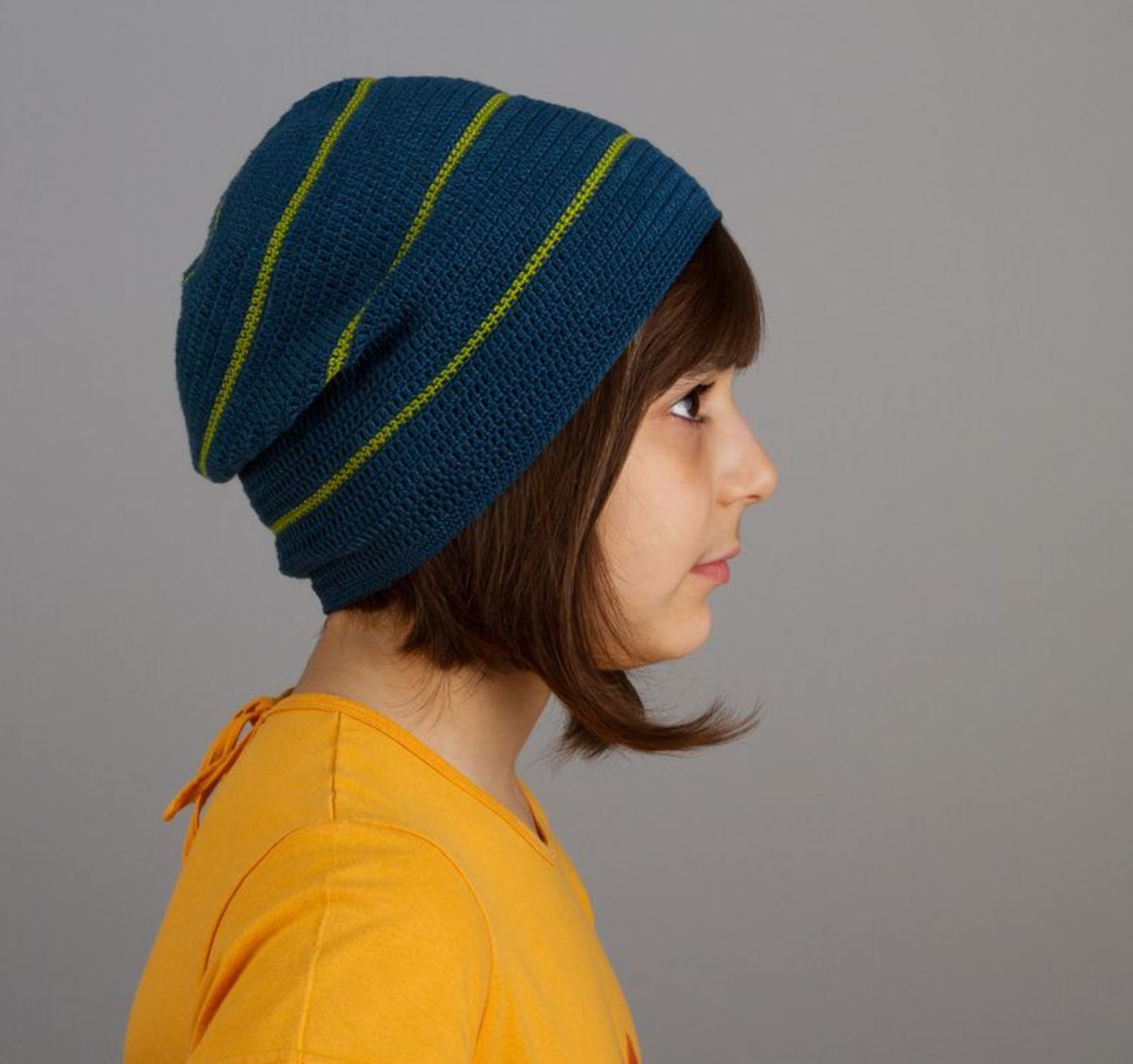 Bonnet d'enfant demi-saison tricoté en coton photo 2