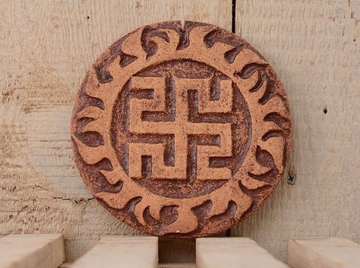 Interieur Anhänger Amulett aus Keramik Rodowik foto 1