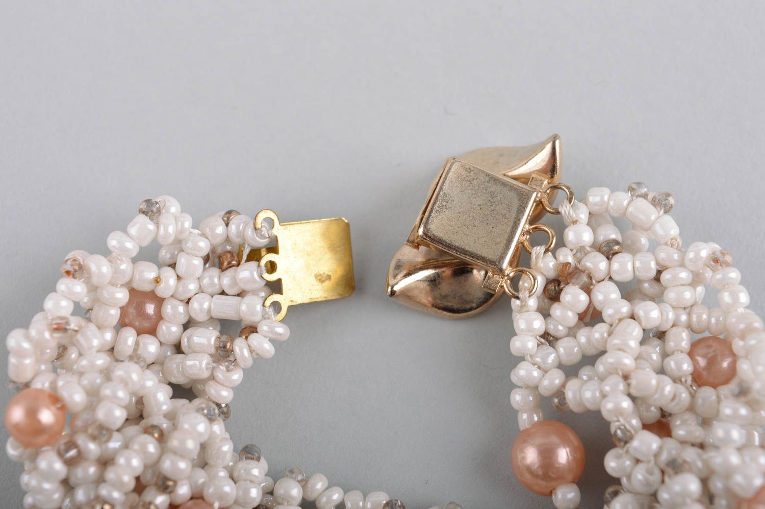 Bracelet perles de rocaille Bijou fait main blanc-rose design Cadeau femme photo 5