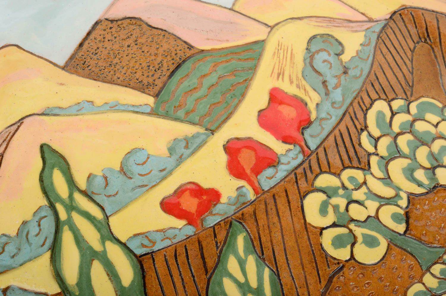 Assiette en céramique décorative murale peinte multicolore jolie faite main  photo 3