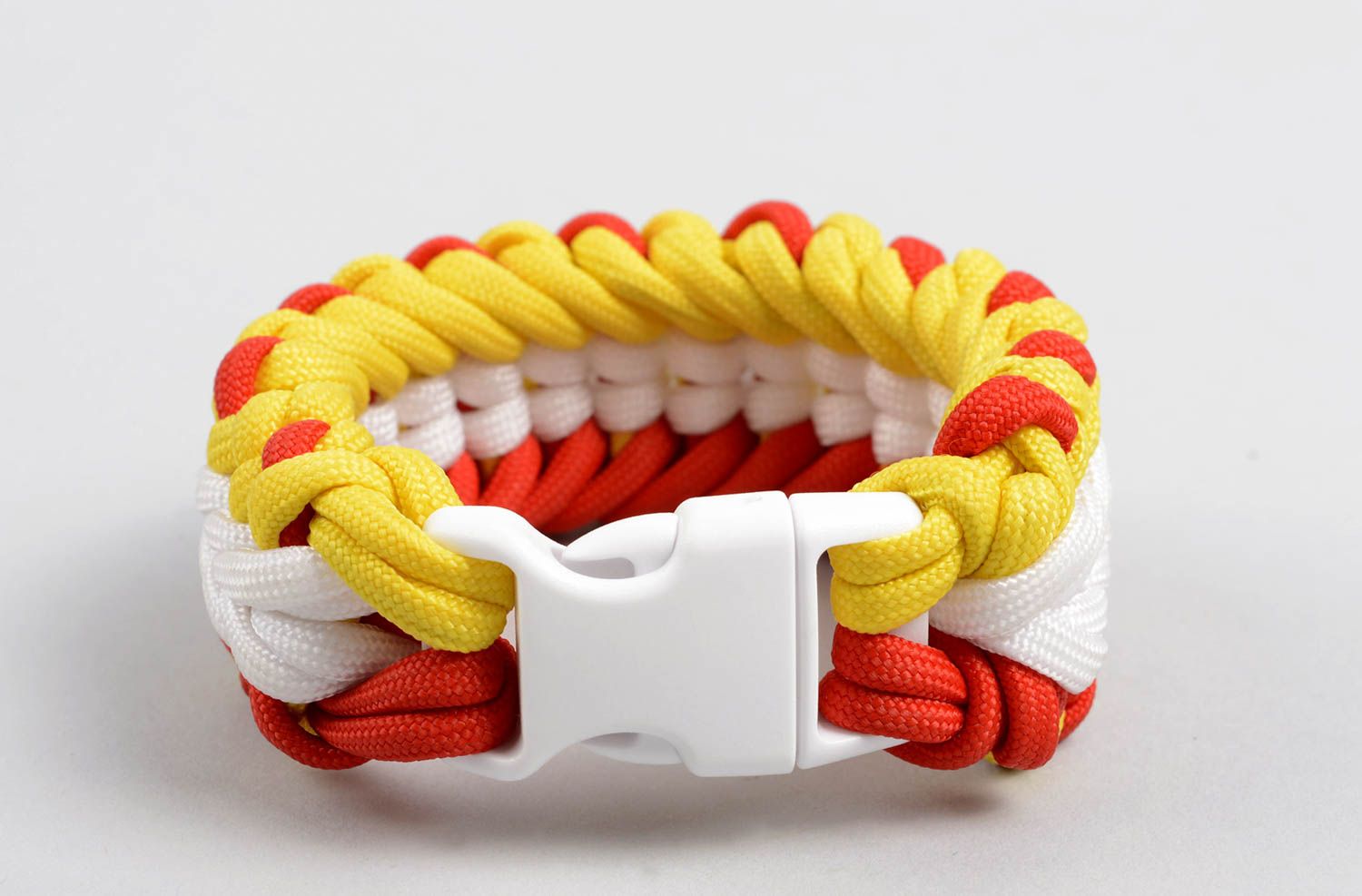 Paracord Bracelet, Survival Bracelet, Knot Rope Bracelet Of Red