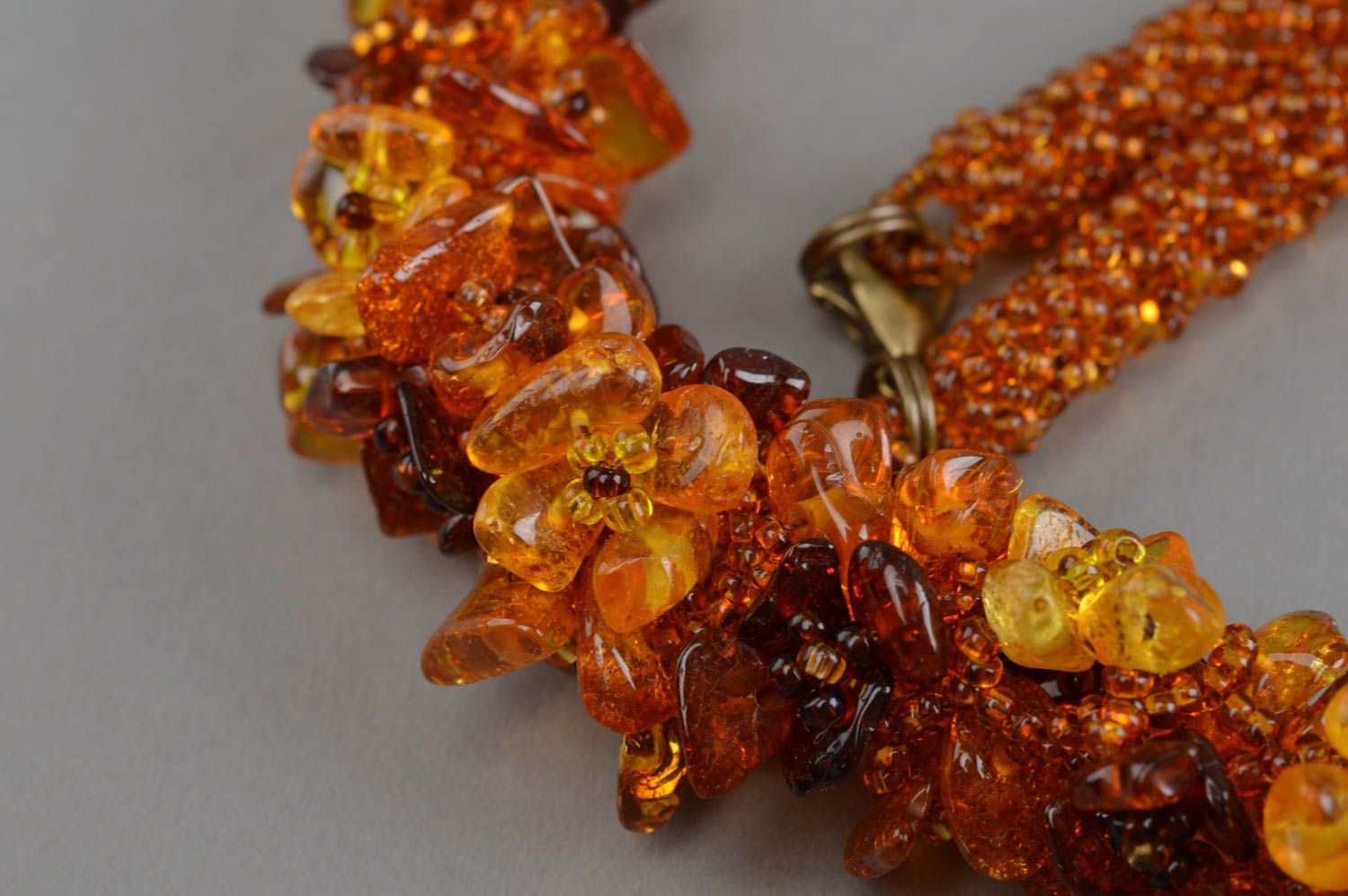 Collier en ambre naturel et perles de rocaille fait main cadeau pour femme photo 5