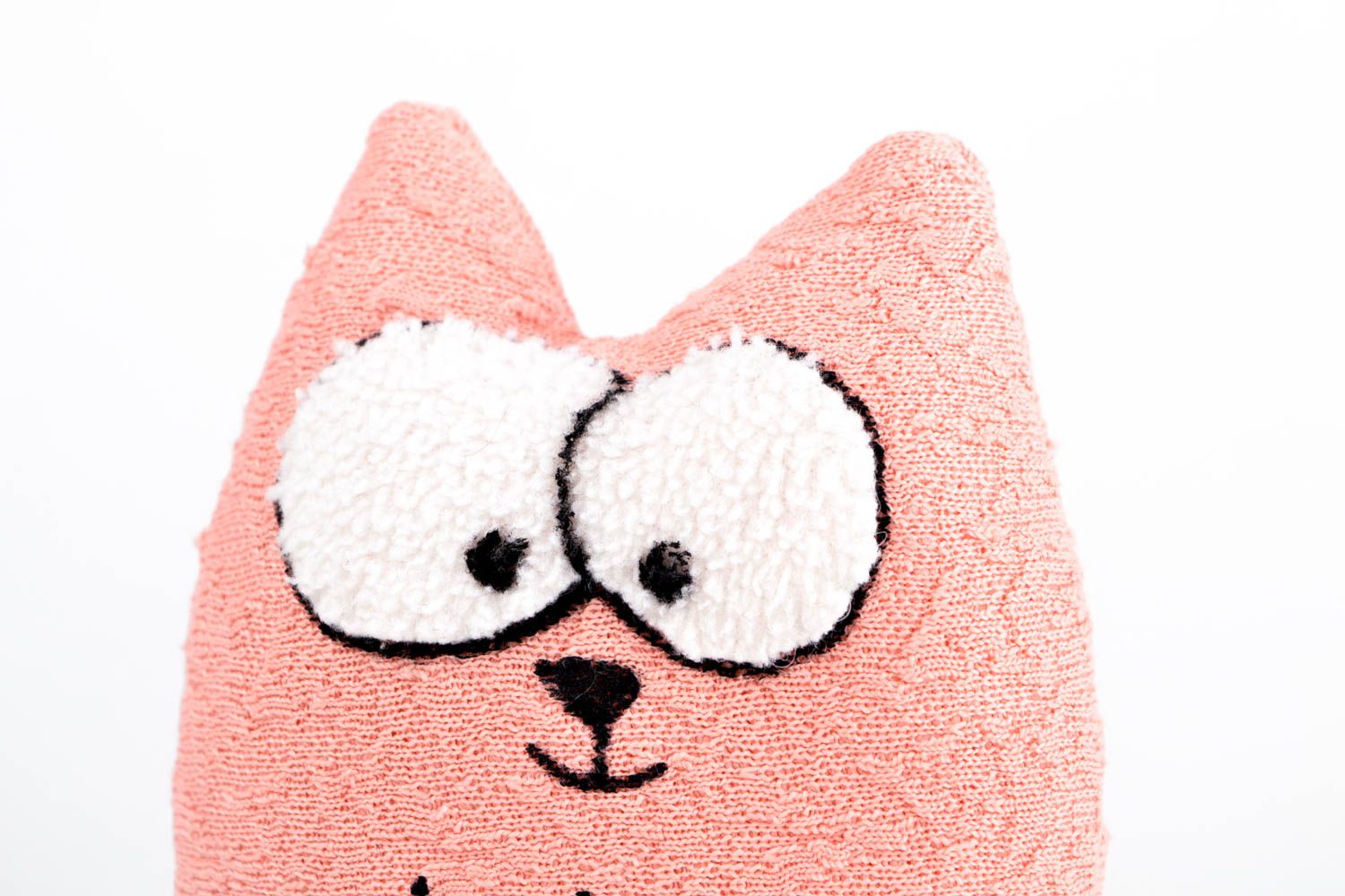 Peluche chat rose pastel Jouet fait main petit en tissus Cadeau pour enfant photo 4