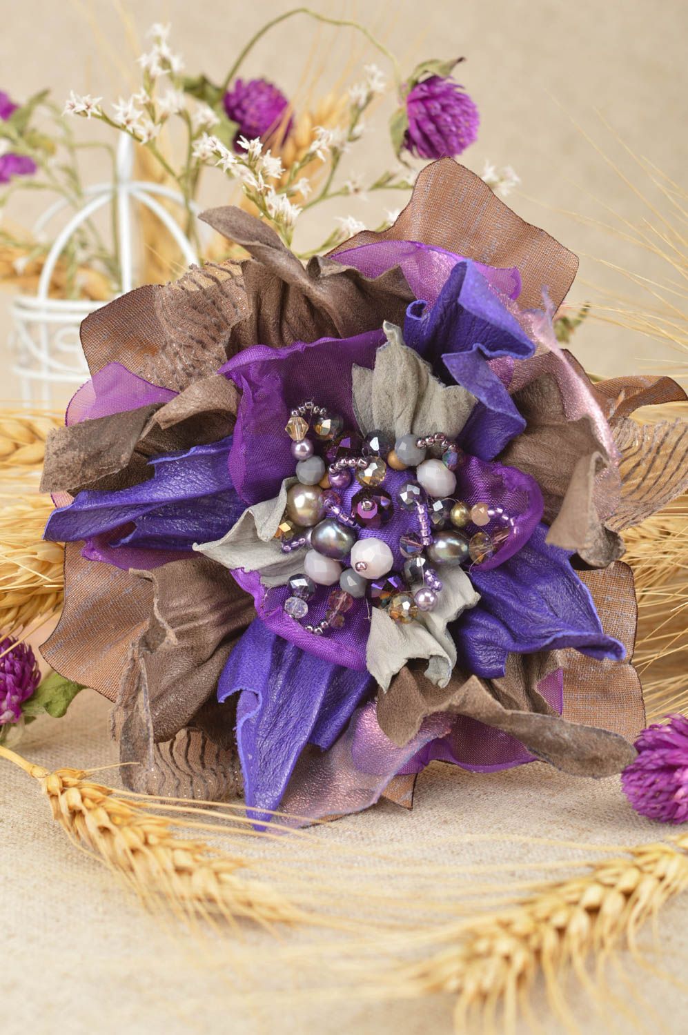 Broche Barrette fleur faite main grande en cuir Cadeau pour femme Violette  photo 1