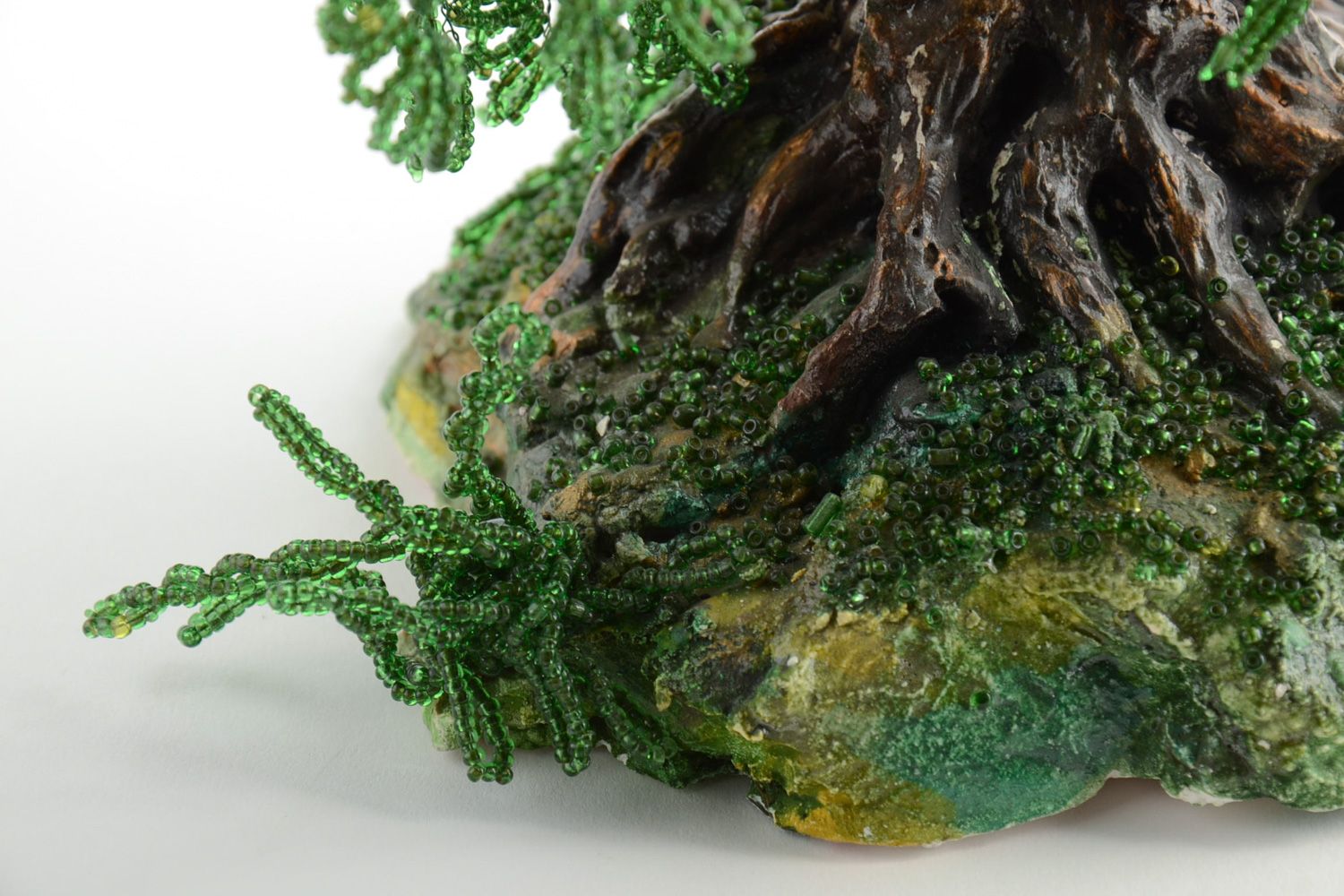 Handgemachter grüner gefärbter Glücksbaum aus Glasperlen für Interieur Dekoration foto 3