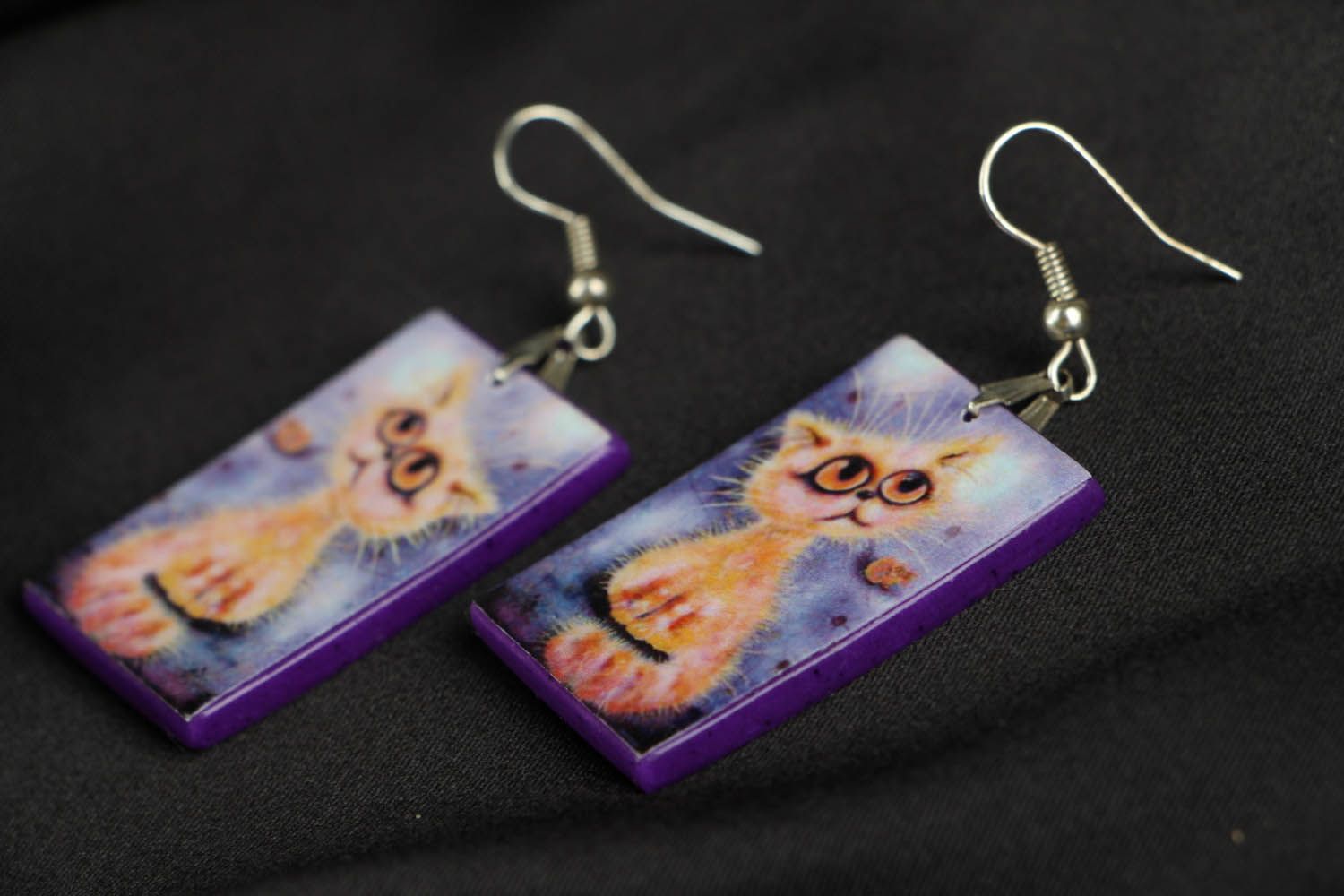 Polymer clay earrings with the image of a kitten photo 2