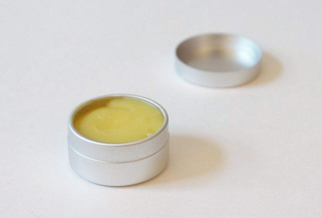 Baume-cire pour les ongles et cuticule Citron et basilic photo 3