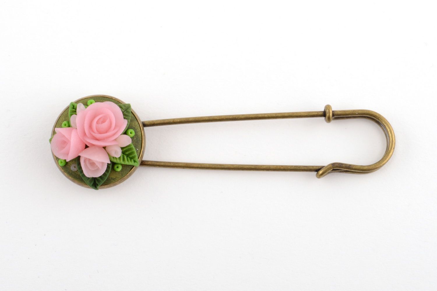 Petite broche ronde faite main fleurs roses en pâte polymère avec épingle photo 2