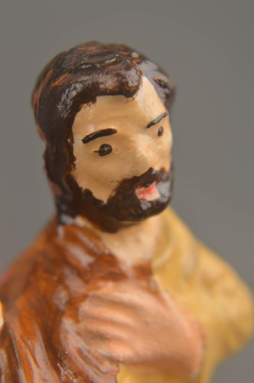 Figura de yeso hecha a mano figurita de belén decoración navideña José foto 2