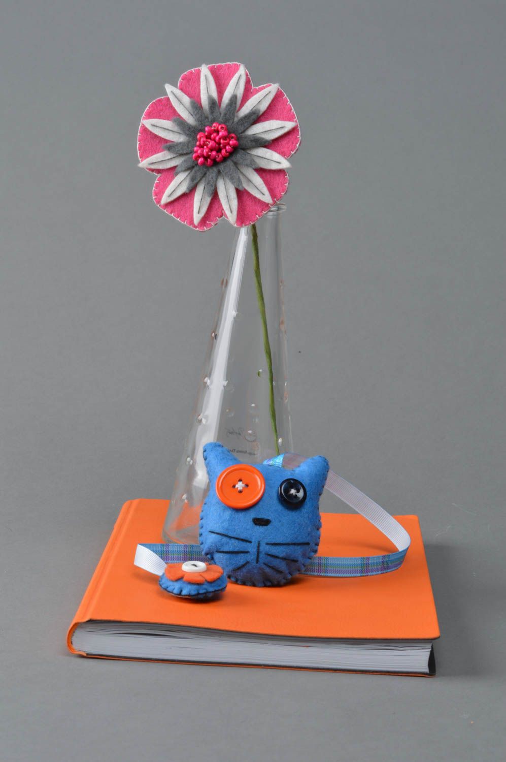Handmade designer ribbon bookmark with soft charm blue felt cat with button eyes photo 4