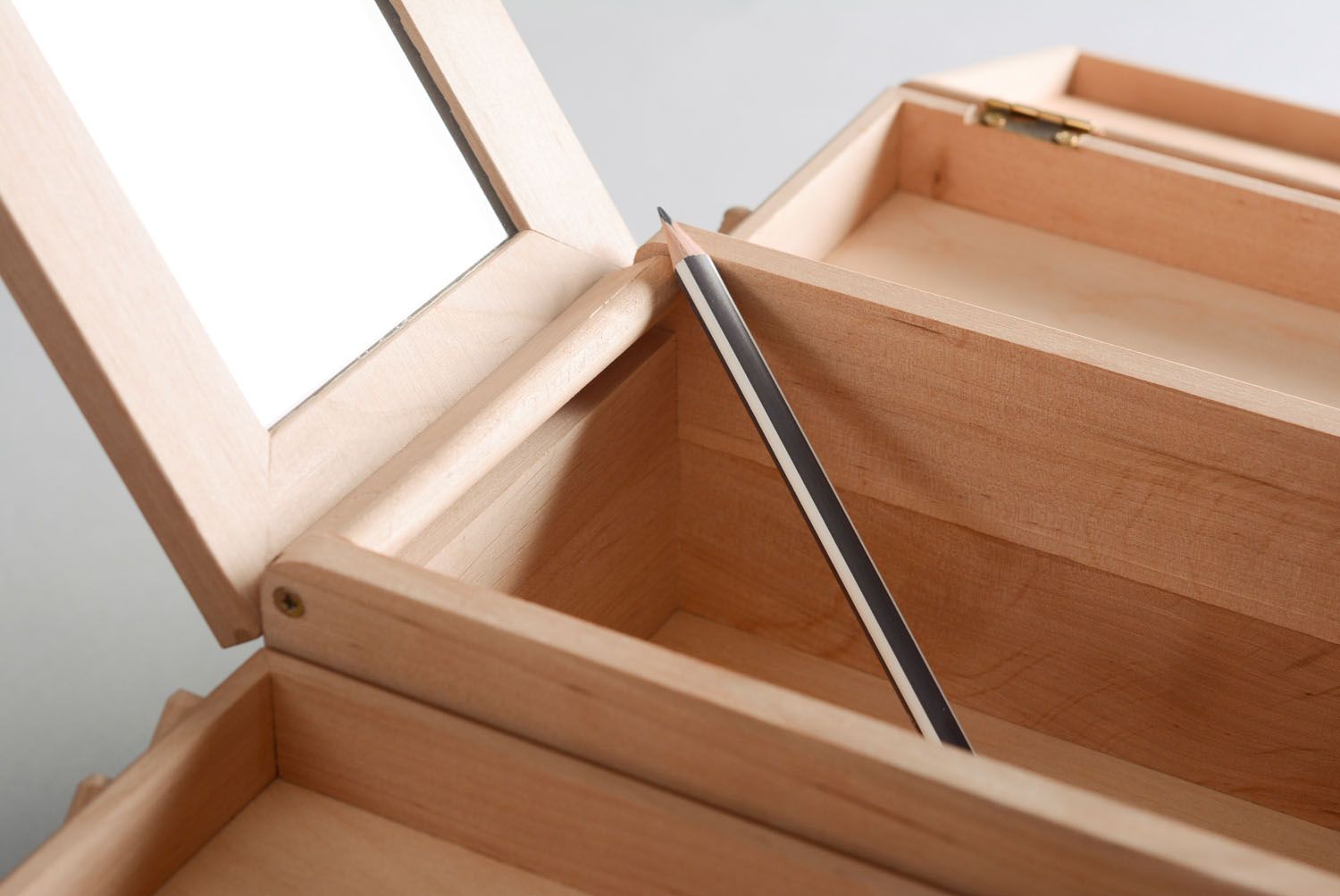 Blank folding box with a pocket mirror photo 3