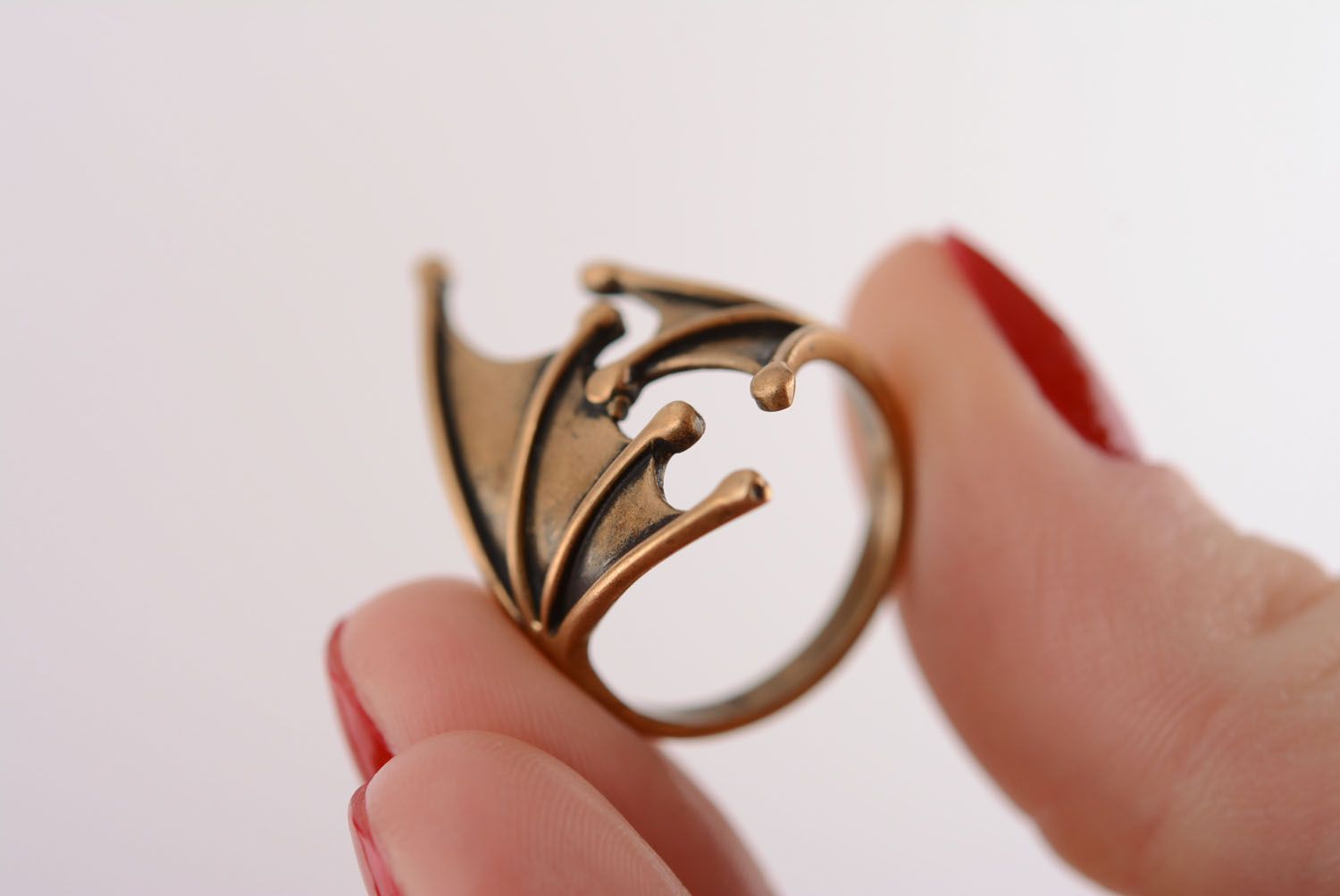 Bronze Ring handmade Flügel der Fledermaus foto 4