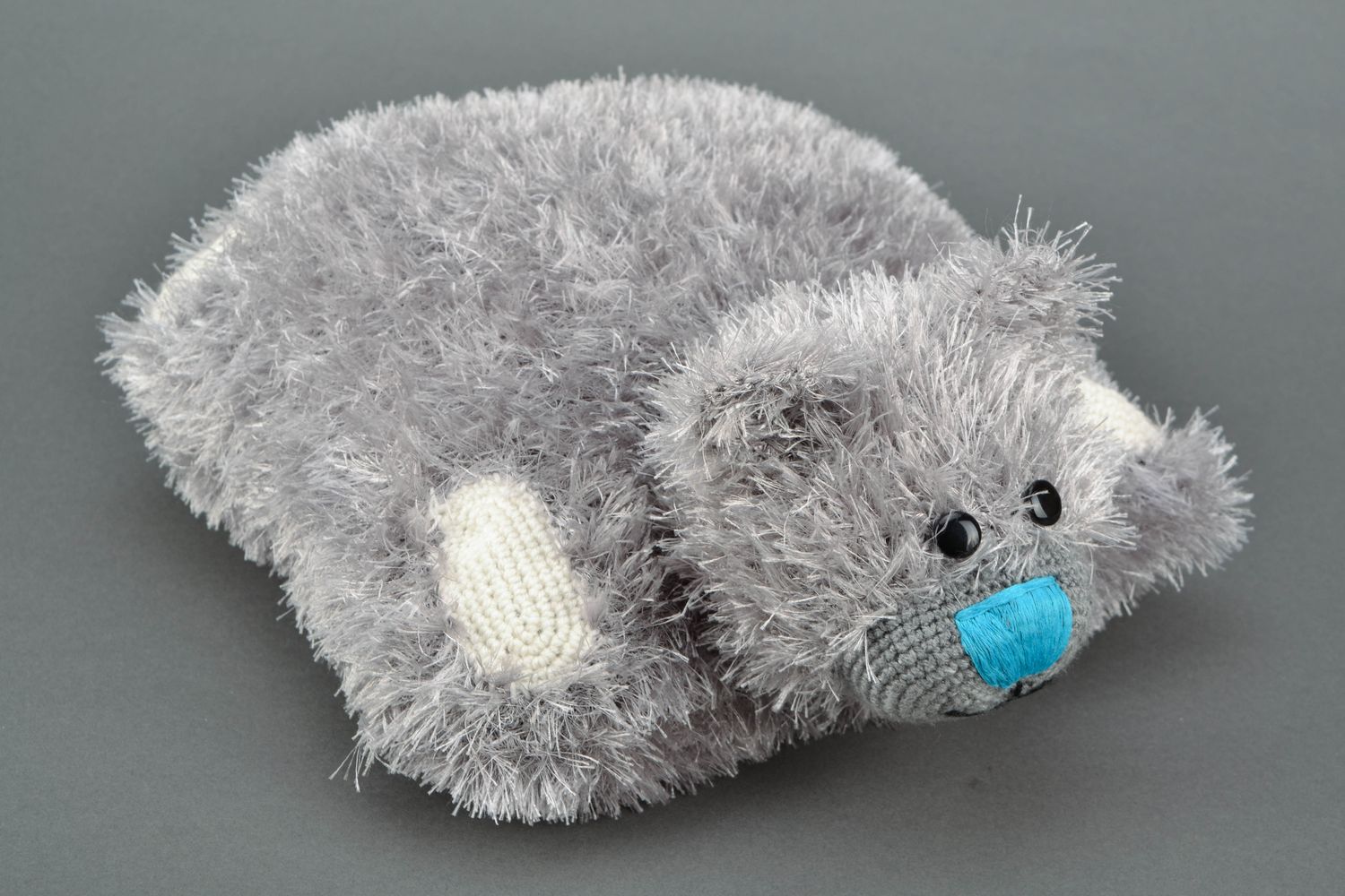 Gray knitted soft pillow pet photo 1