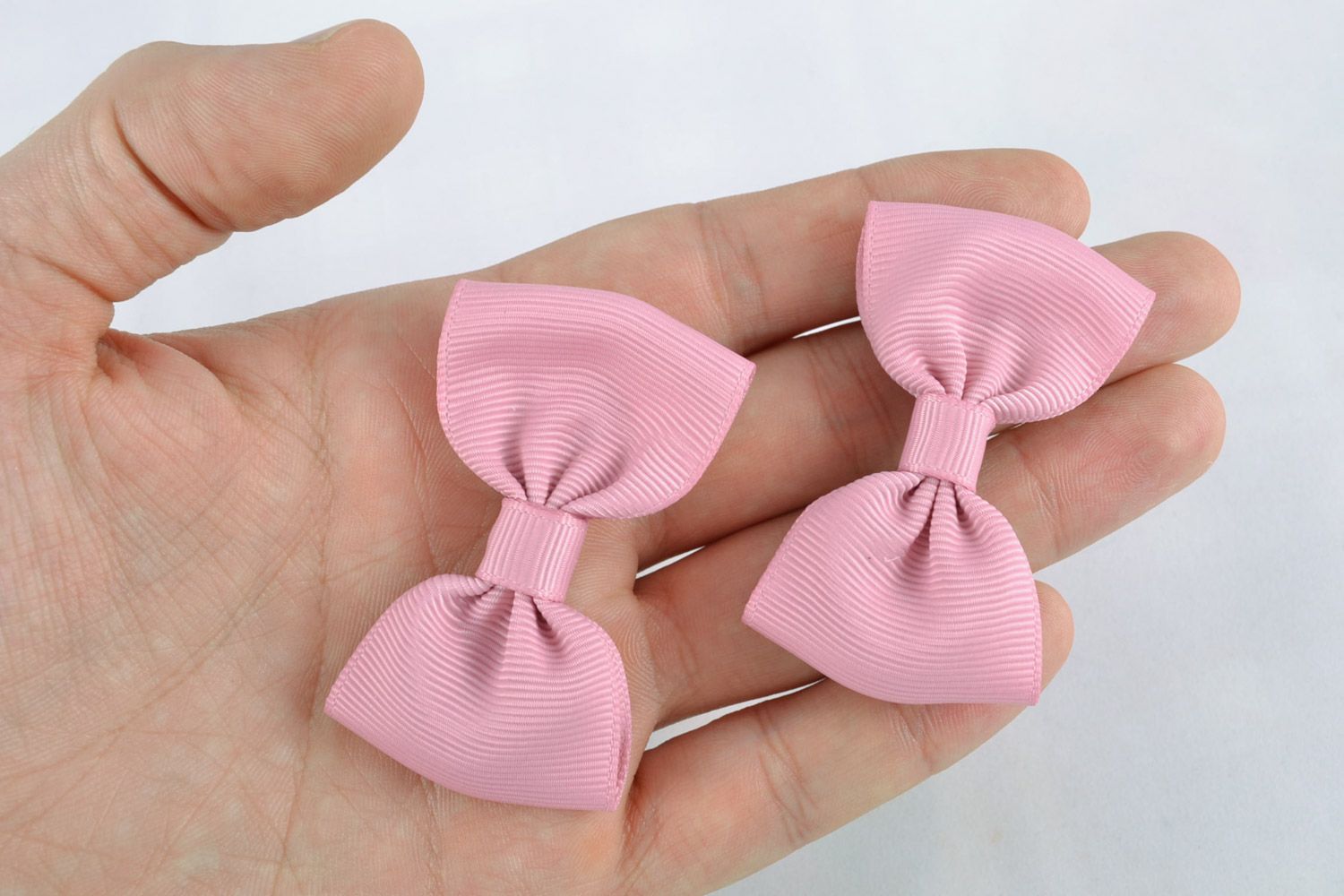 Handmade decorative hair clips with bows set of 2 pieces pink small hair accessories photo 2