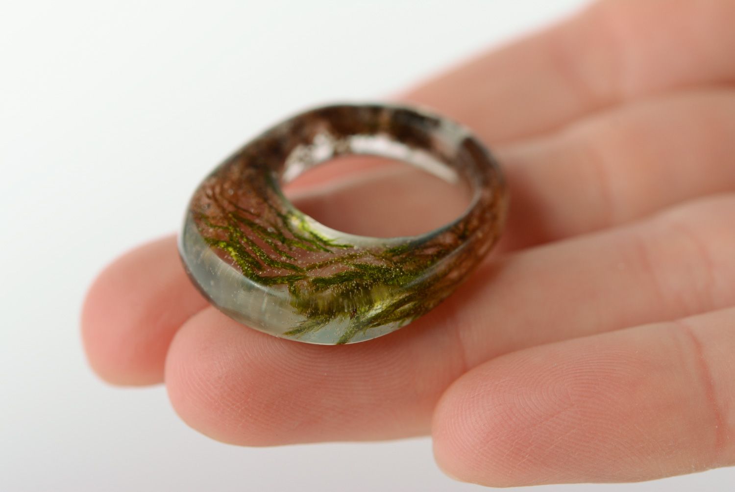 Transparent handmade botanical ring coated with epoxy photo 2