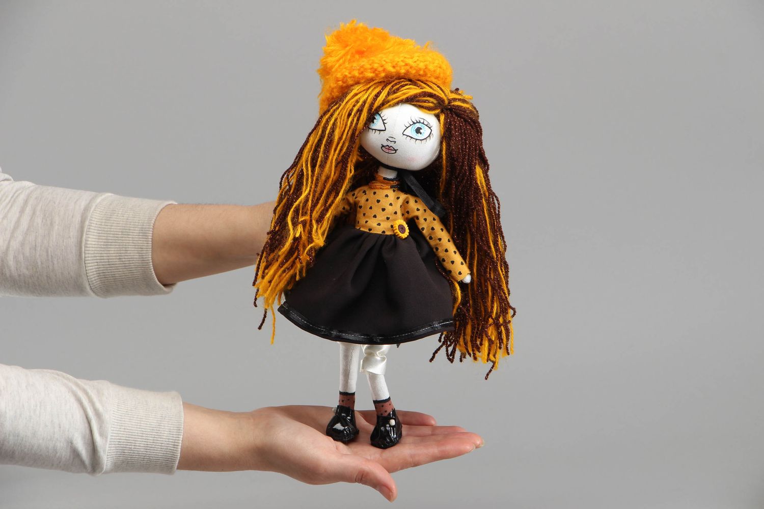 Fabric doll with long hair Teenager photo 4